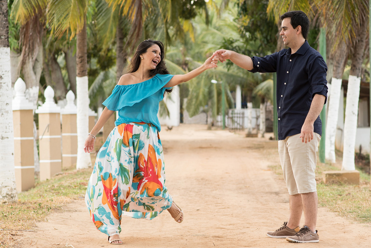 ensaio-casal-pre-casamento-alianças-fazenda-sonhoverde-sonho-verde-alagoas-brasil-maceio-fotografa-lagoa-prewedding-dança-mcz