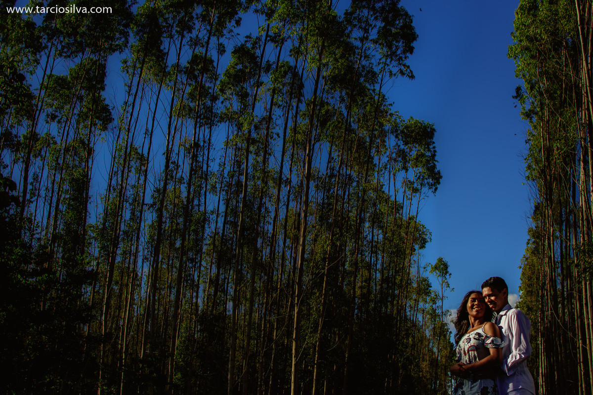 Ensaio Casal Débora e Lenildo em Santa Rita - PB por Tárcio Silva fotógrafo