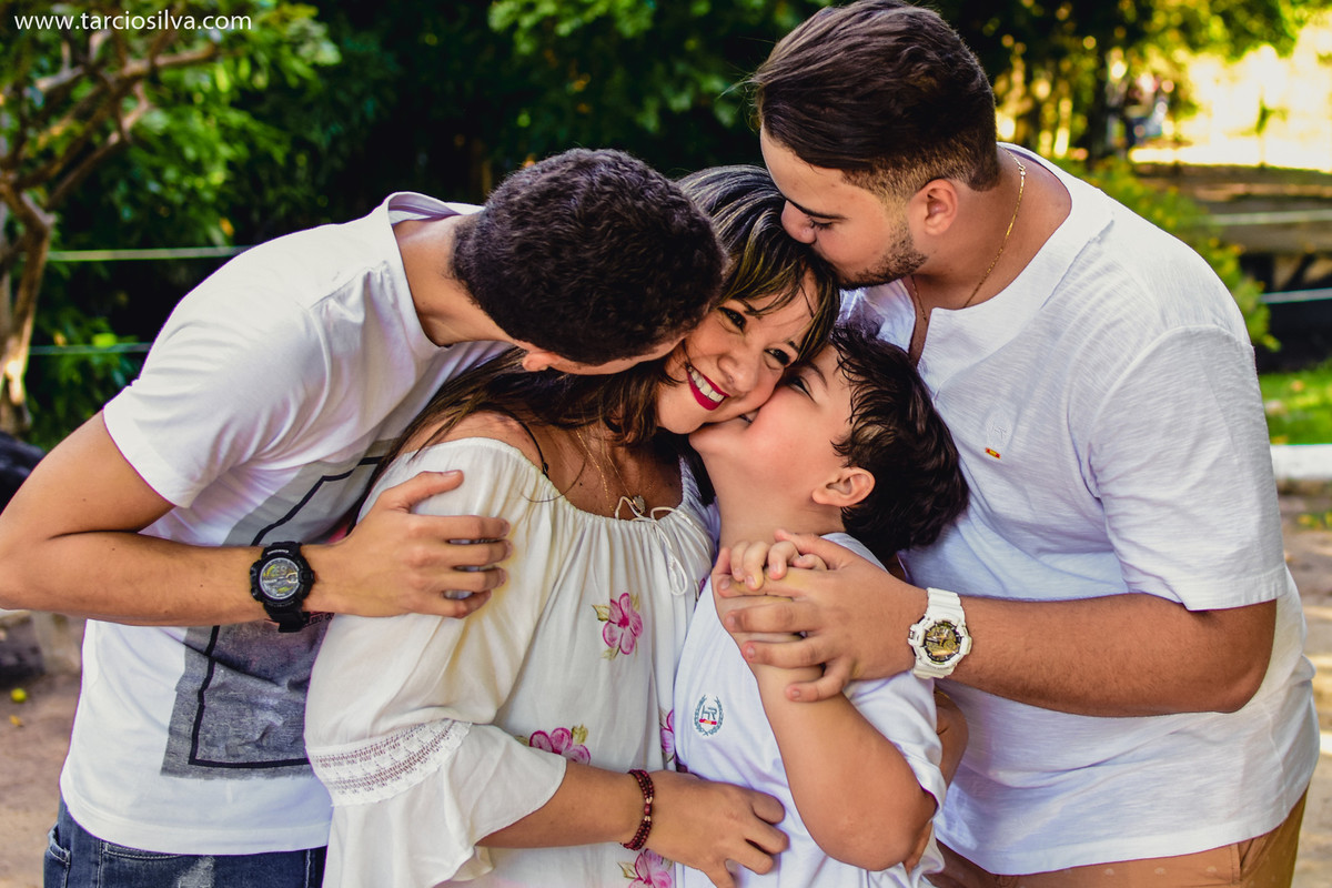 Família Rodrigues Andrade pelo fotografo Tárcio Silva em João Pessoa - PB