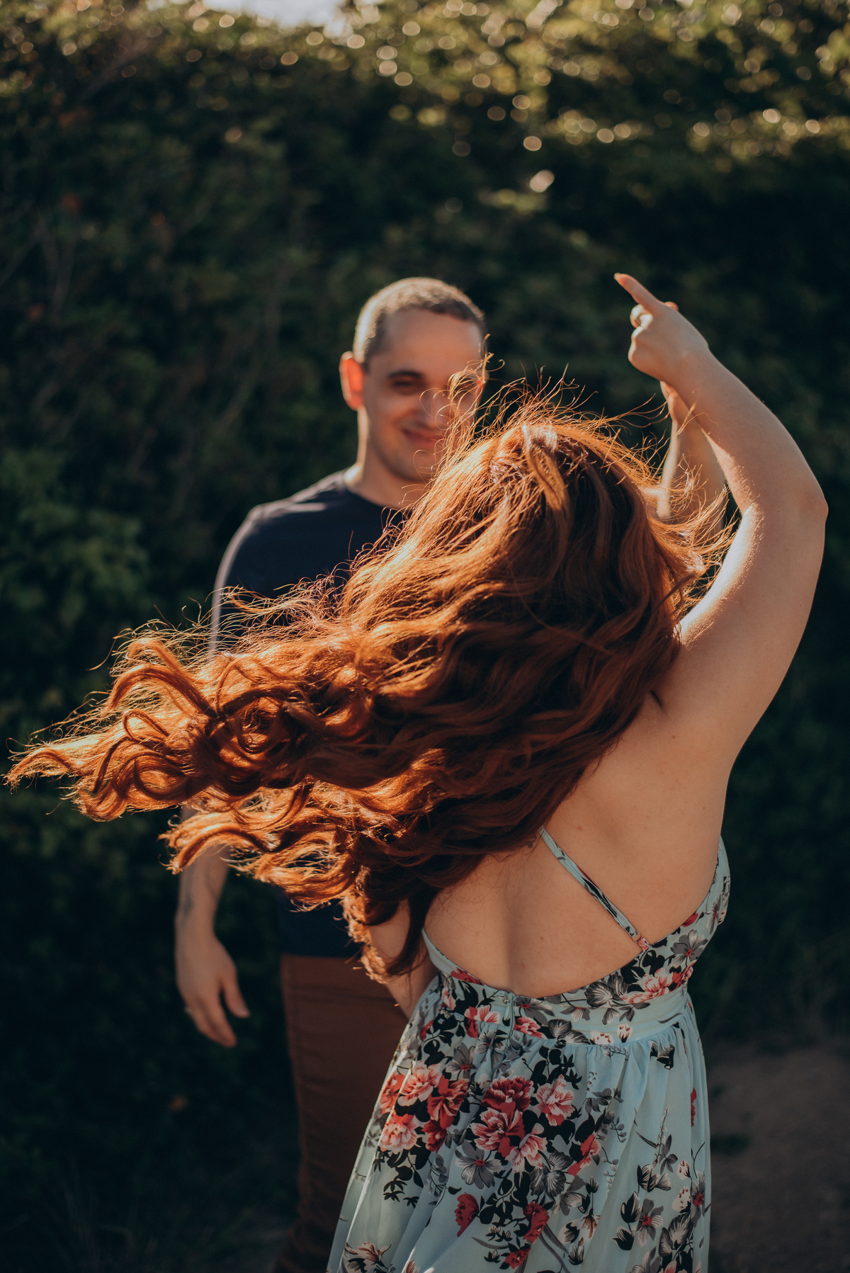 FOTOGRAFO EM JOAO PESSOA - FOTOGRAFIA DE CASAL ; FOTOGRAFO TARCIO VIANA ; ENSAIO PRE WEDDING ; ENSAIO DE CASAL ; FOTOS DE CASAL ; FOTOGRAFIA ; NATUREZA - RUIVO - CABELO - CASAL - NAMORADOS - ENSAIO DE NAMORADOS