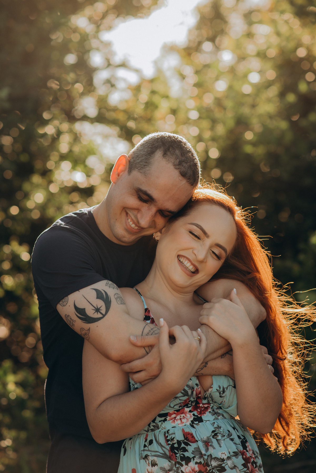 FOTOGRAFO EM JOAO PESSOA - FOTOGRAFIA DE CASAL ; FOTOGRAFO TARCIO VIANA ; ENSAIO PRE WEDDING ; ENSAIO DE CASAL ; FOTOS DE CASAL ; FOTOGRAFIA ; NATUREZA - RUIVO - CABELO - CASAL - NAMORADOS - ENSAIO DE NAMORADOS