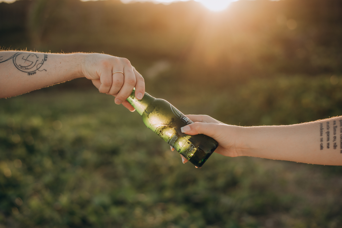 FOTOGRAFO EM JOAO PESSOA - FOTOGRAFIA DE CASAL ; FOTOGRAFO TARCIO VIANA ; ENSAIO PRE WEDDING ; ENSAIO DE CASAL ; FOTOS DE CASAL ; FOTOGRAFIA ; NATUREZA - RUIVO - CABELO - CASAL - NAMORADOS - ENSAIO DE NAMORADOS