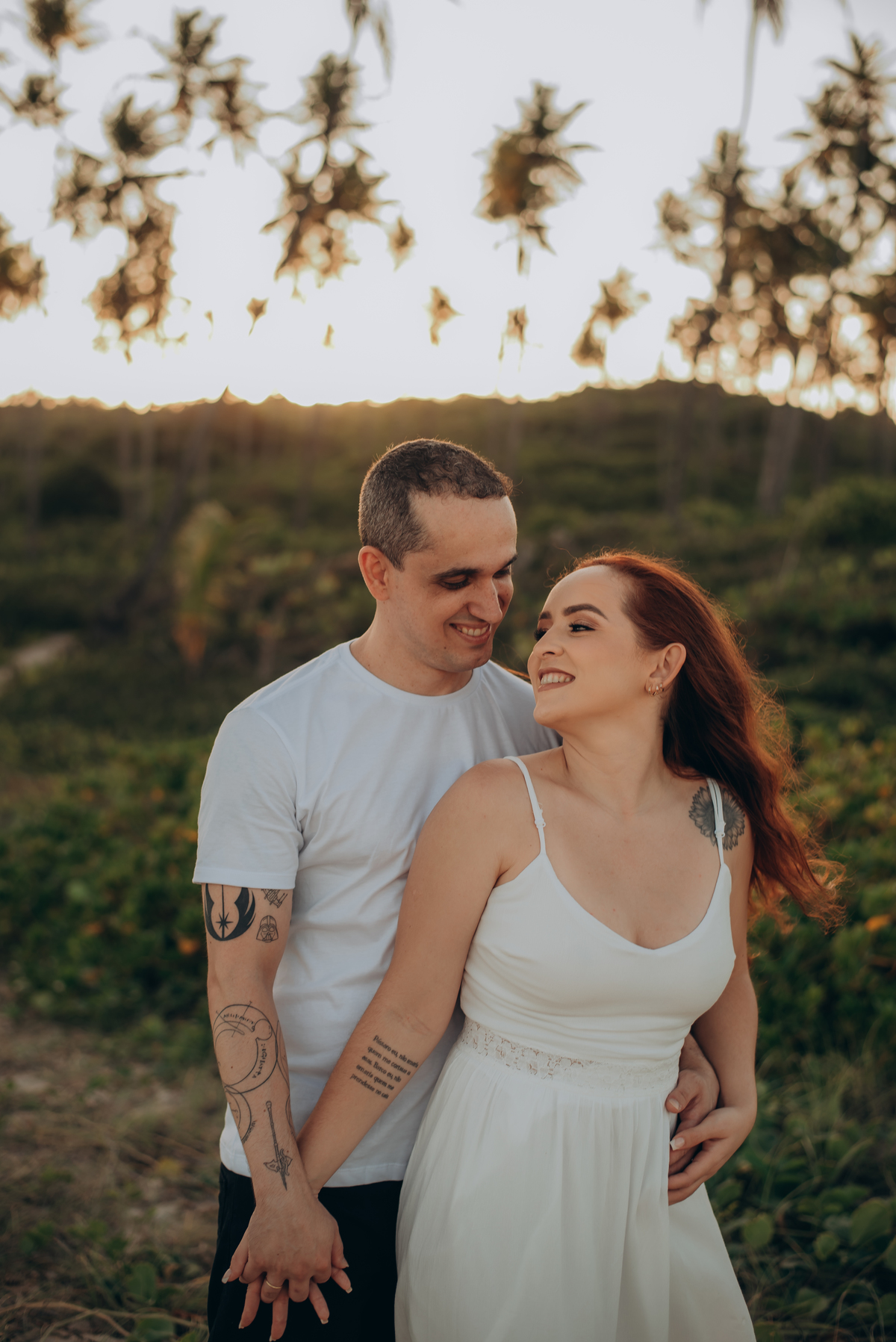 FOTOGRAFO EM JOAO PESSOA - FOTOGRAFIA DE CASAL ; FOTOGRAFO TARCIO VIANA ; ENSAIO PRE WEDDING ; ENSAIO DE CASAL ; FOTOS DE CASAL ; FOTOGRAFIA ; NATUREZA - RUIVO - CABELO - CASAL - NAMORADOS - ENSAIO DE NAMORADOS