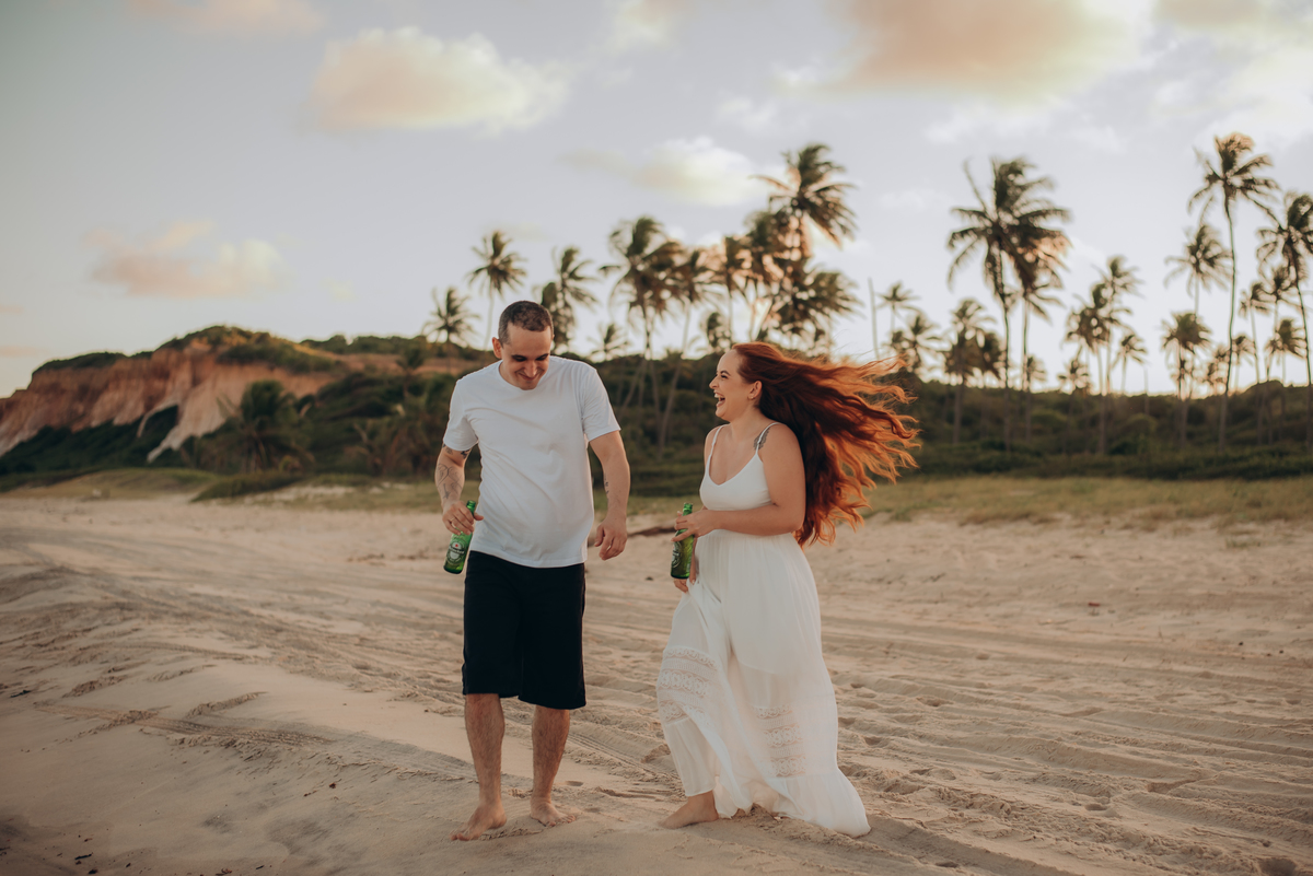 FOTOGRAFO EM JOAO PESSOA - FOTOGRAFIA DE CASAL ; FOTOGRAFO TARCIO VIANA ; ENSAIO PRE WEDDING ; ENSAIO DE CASAL ; FOTOS DE CASAL ; FOTOGRAFIA ; NATUREZA - RUIVO - CABELO - CASAL - NAMORADOS - ENSAIO DE NAMORADOS