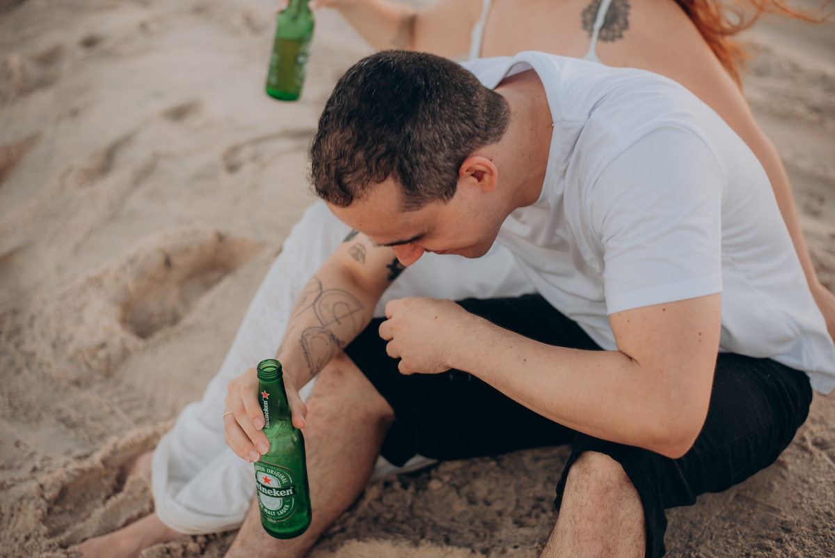 FOTOGRAFO EM JOAO PESSOA - FOTOGRAFIA DE CASAL ; FOTOGRAFO TARCIO VIANA ; ENSAIO PRE WEDDING ; ENSAIO DE CASAL ; FOTOS DE CASAL ; FOTOGRAFIA ; NATUREZA - RUIVO - CABELO - CASAL - NAMORADOS - ENSAIO DE NAMORADOS