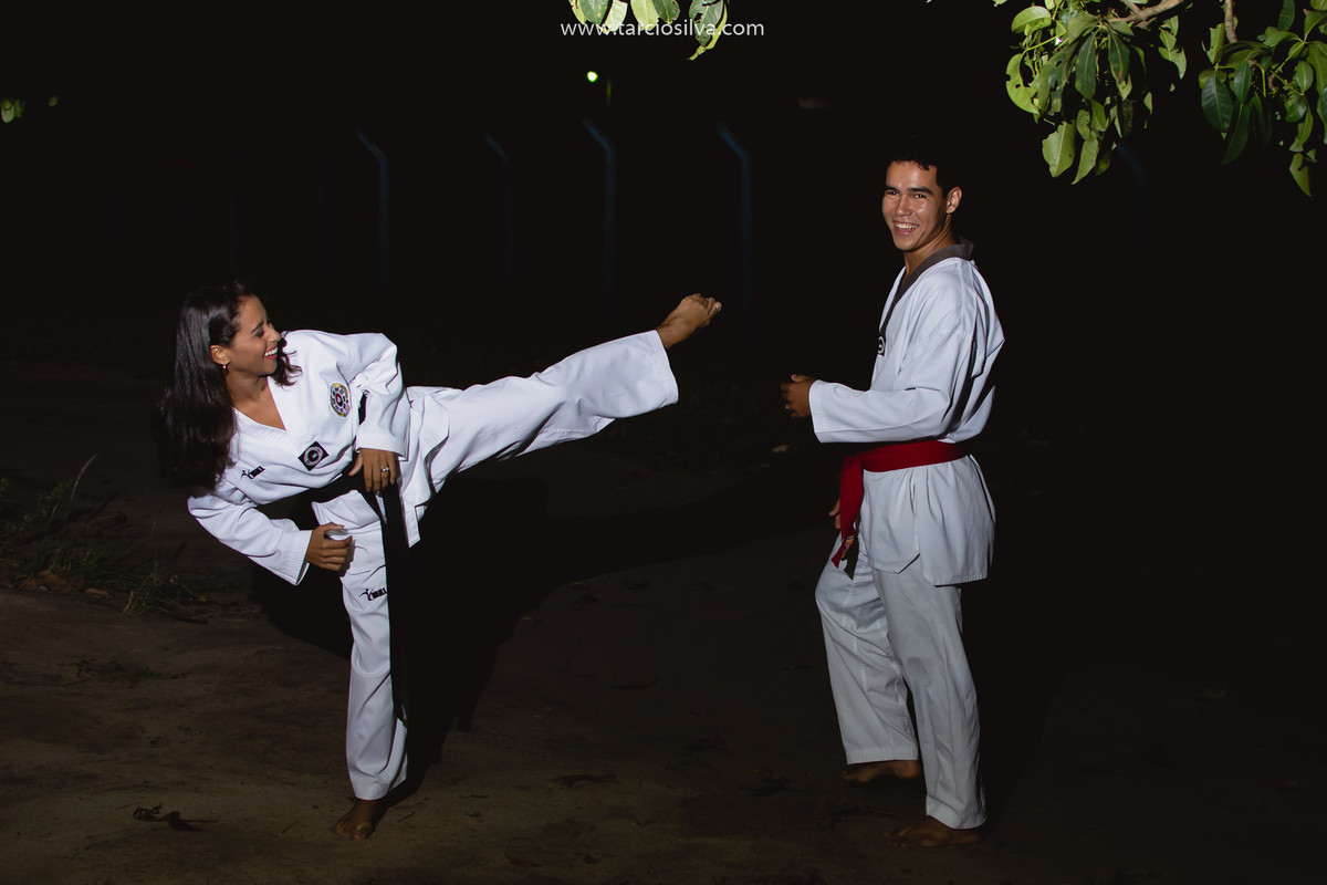 Ensaio Casal pré casamento Bruno   Mayara em Coqueirinho por Tárcio Silva Fotografo de Santa Rita PB e JOÃO PESSOA PARAÍBA MELHOR LITORAL NORDESTINO