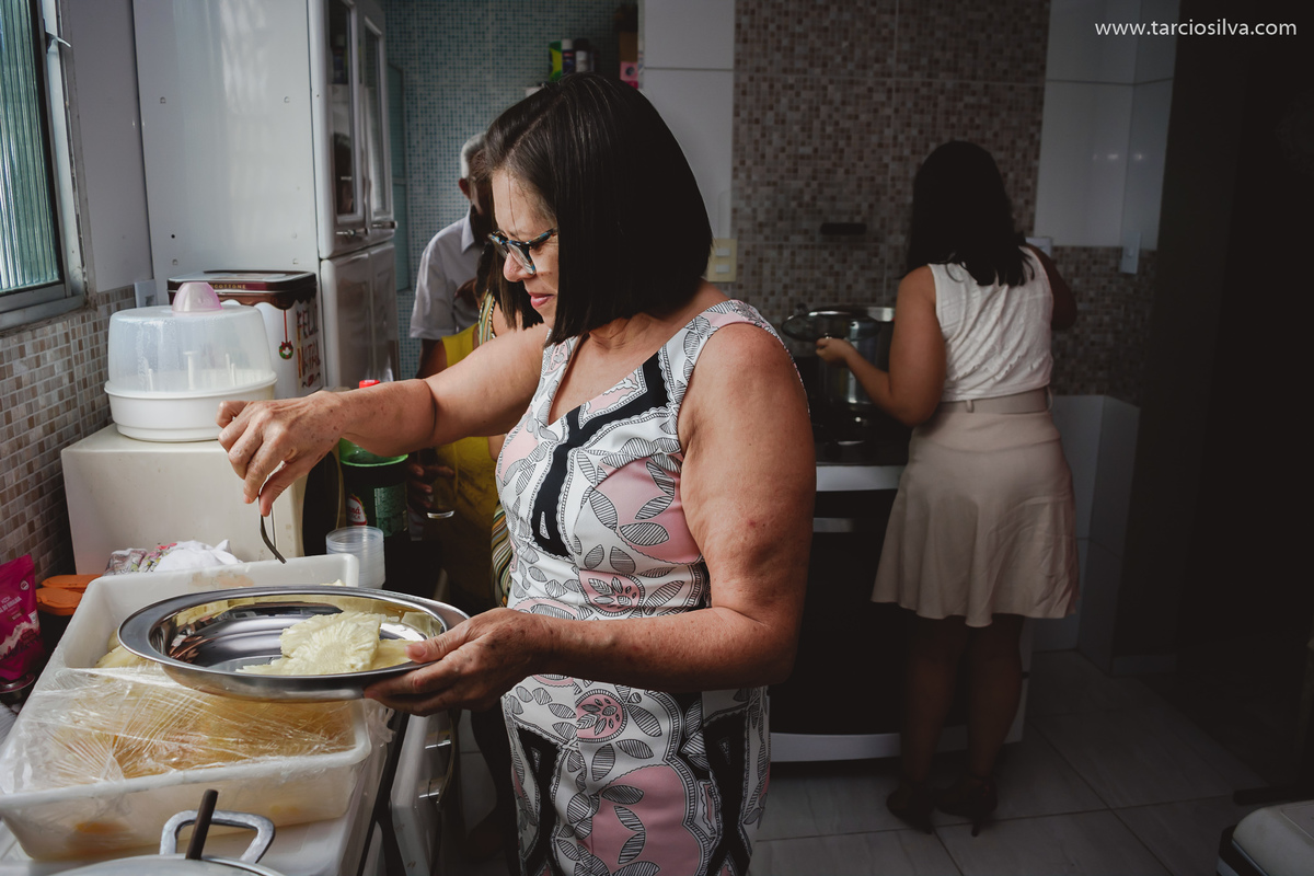 BATIZADO ANA LÍVIA EM SANTA RITA PB POR FOTÓGRAFO TÁRCIO SILVA DE SANTA RITA PB FAMILIA, CASAL, BATISMO ANIVERSÁRIO MATRIZ DE SANTA RITA