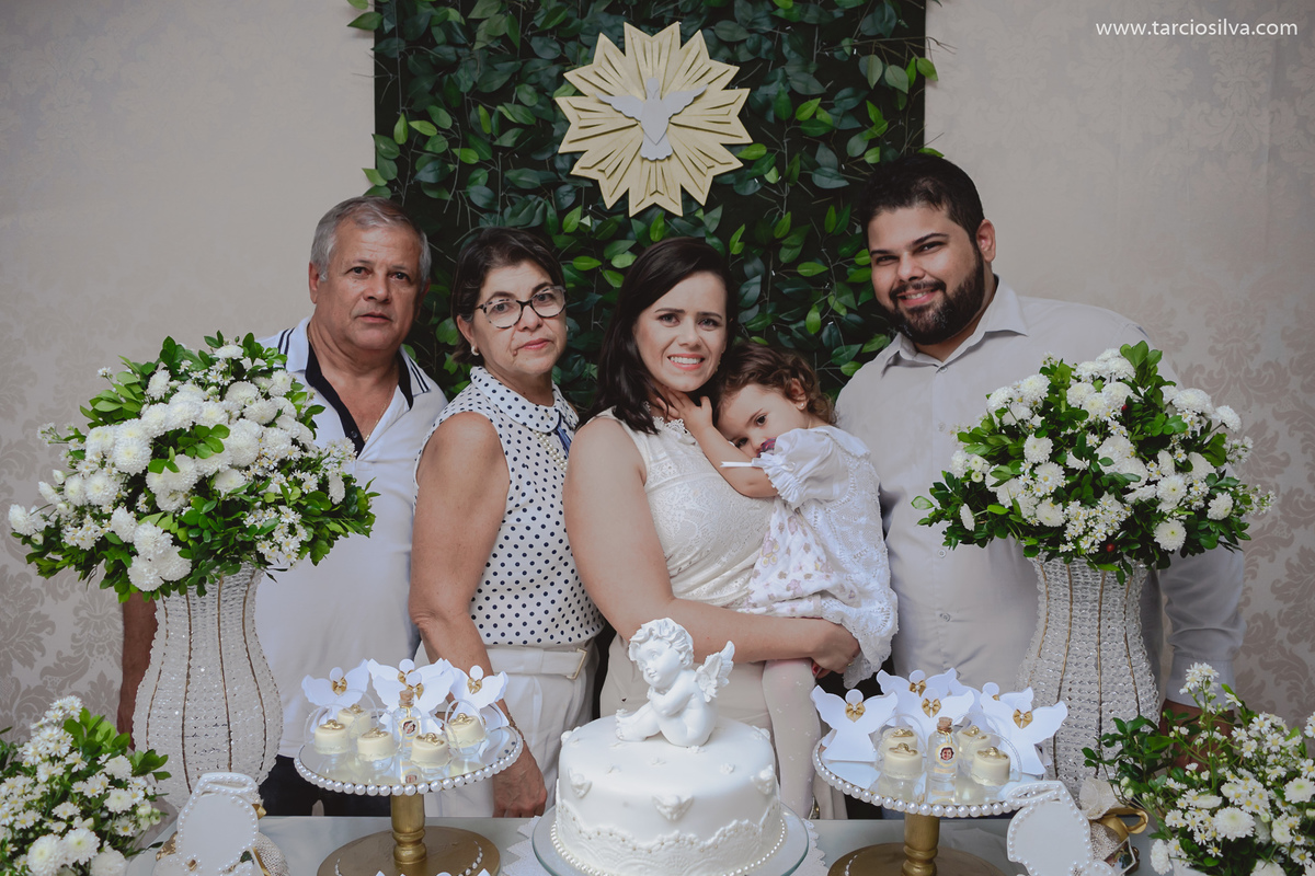 BATIZADO ANA LÍVIA EM SANTA RITA PB POR FOTÓGRAFO TÁRCIO SILVA DE SANTA RITA PB FAMILIA, CASAL, BATISMO ANIVERSÁRIO MATRIZ DE SANTA RITA