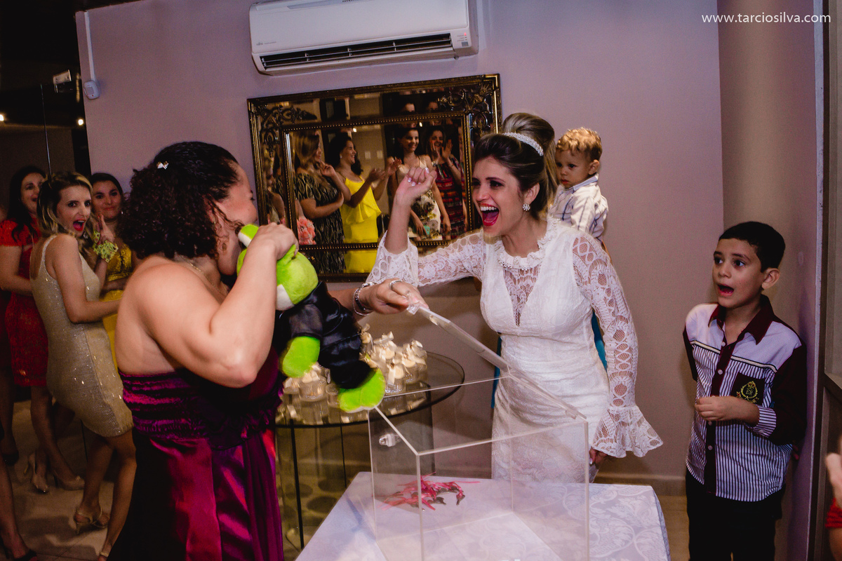 CASAMENTO CIVIL ANDRÉ E JOSY FOTOGRAFADO POR TÁRCIO SILVA FOTOGRAFO DE SANTA RITA PB EM JOÃO PESSOA - FOTOS O ESTAÇÃO CIÊNCIA E DEPOIS DOCERIA E CAFERATIA