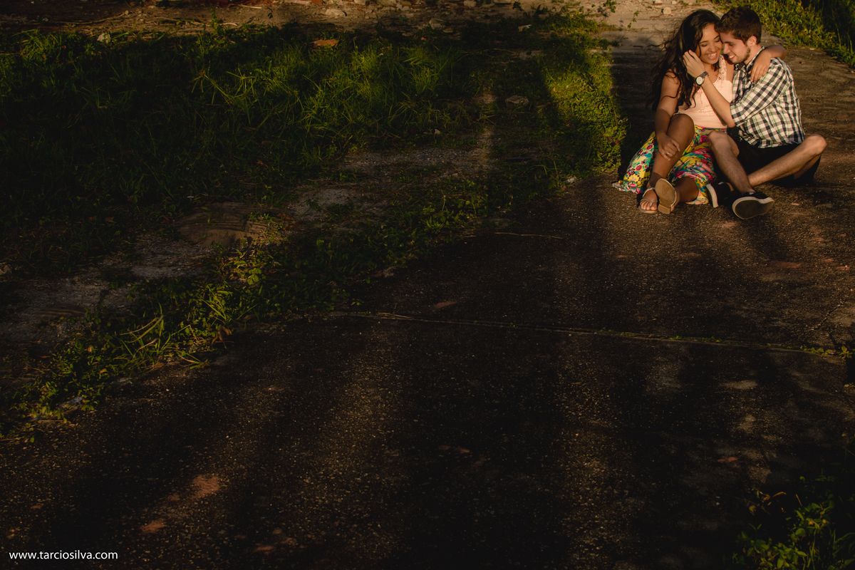 CASAL APAIXONADO POR DO SOL PRAIA JACARÉ ECLIPS - JOAO PESSOA - PB FOTOGRAFO  TÁRCIO FELIPE SILVA DE SANTA RITA PB