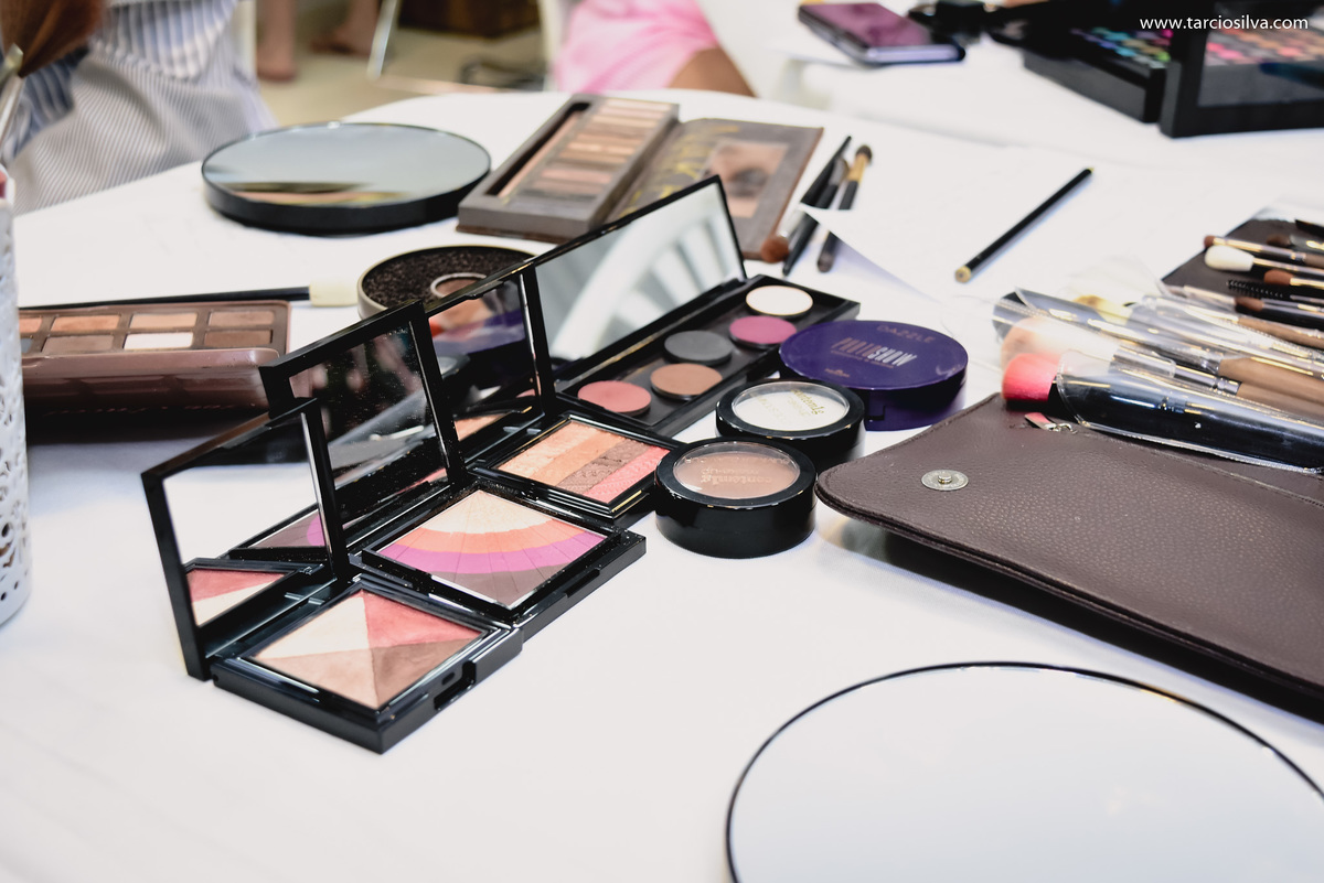 Curso de Automaquiagem com Eudes Medeiros , Maquiagem para noivas fotografo Tárcio Silva de santa rita PB, fotografo especializado em casamentos na região de João Pessoa e paraiba