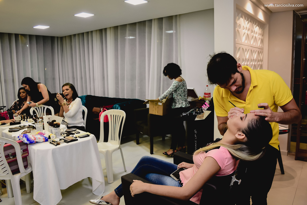 Curso de Automaquiagem com Eudes Medeiros , Maquiagem para noivas fotografo Tárcio Silva de santa rita PB, fotografo especializado em casamentos na região de João Pessoa e paraiba