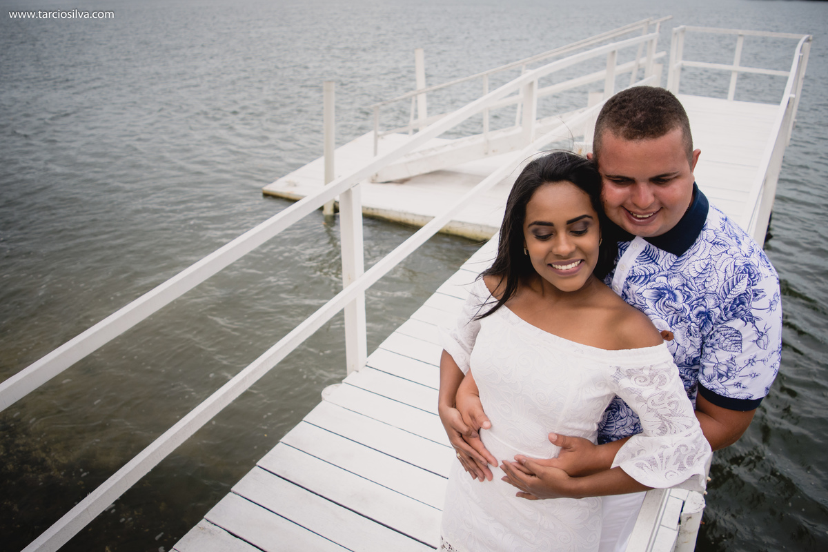 ENSAIO CASAL BARCOS , ESCADA, KIVIA E BISMARCK PRÉ CASAMENTO FOTOGRAFO DE SANTA RITA PB TÁRCIO SILVA E JOÃO PESSOA PARAIBA ABRAÇOS CASAL APAIXONADO , ENSAIO DE CASAMENTO 