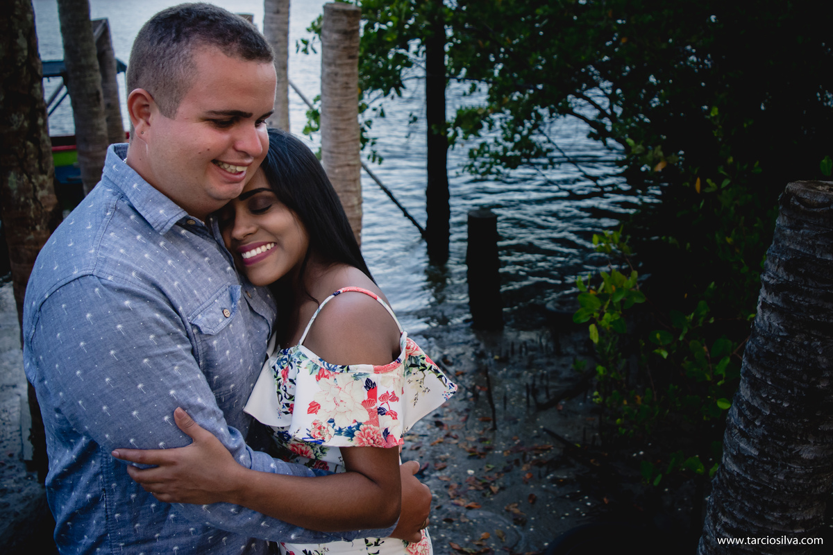 ENSAIO CASAL BARCOS , ESCADA, KIVIA E BISMARCK PRÉ CASAMENTO FOTOGRAFO DE SANTA RITA PB TÁRCIO SILVA E JOÃO PESSOA PARAIBA ABRAÇOS CASAL APAIXONADO , ENSAIO DE CASAMENTO 