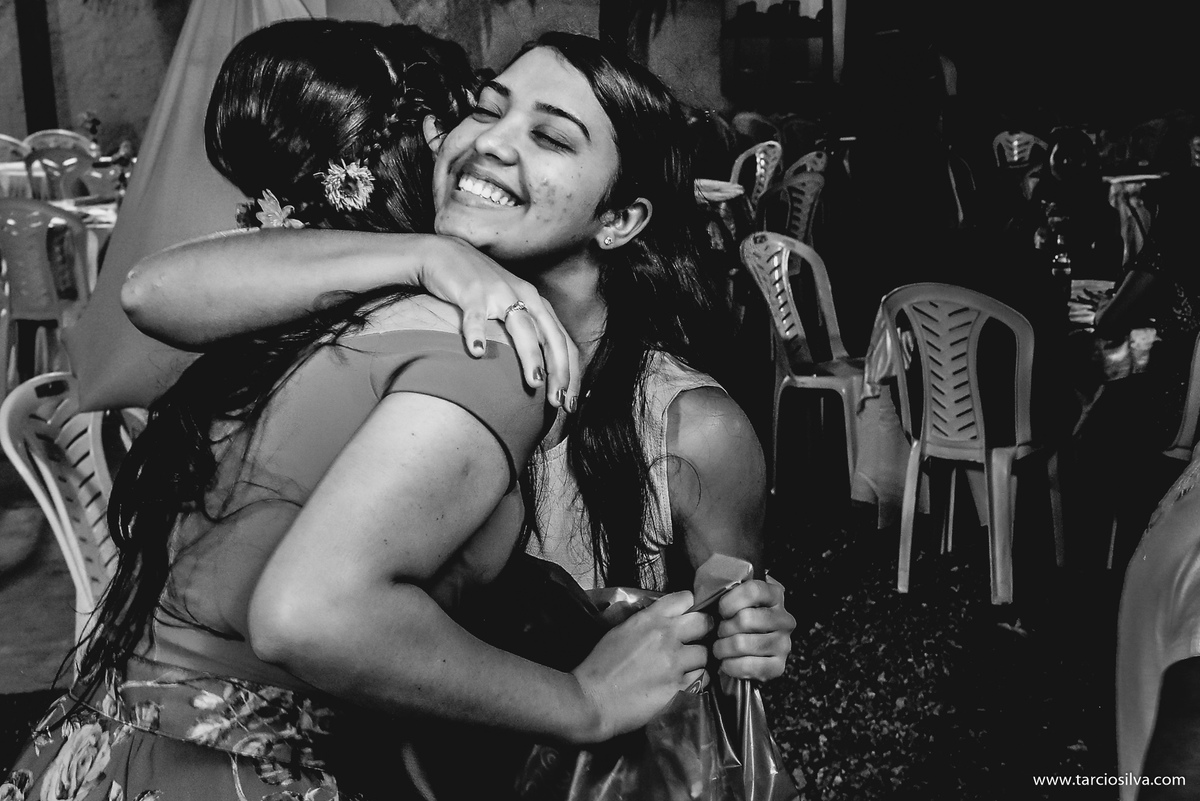Aniversário 18 anos em Jacaraú PB fotografia de família por Tárcio silva decoração  , abraços em aniversários , momento unico no aniversário , comemoração da vida, jacaraú paraiba por fotografo de santa rita pb Tárcio Silva 