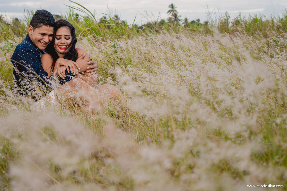 Ensaio Casal em santa rita pb por fotografo Tárcio Silva fotografo de casamentos em santa rita pb joão pessoa, história casal apaixonado Lindsay e Ewerton