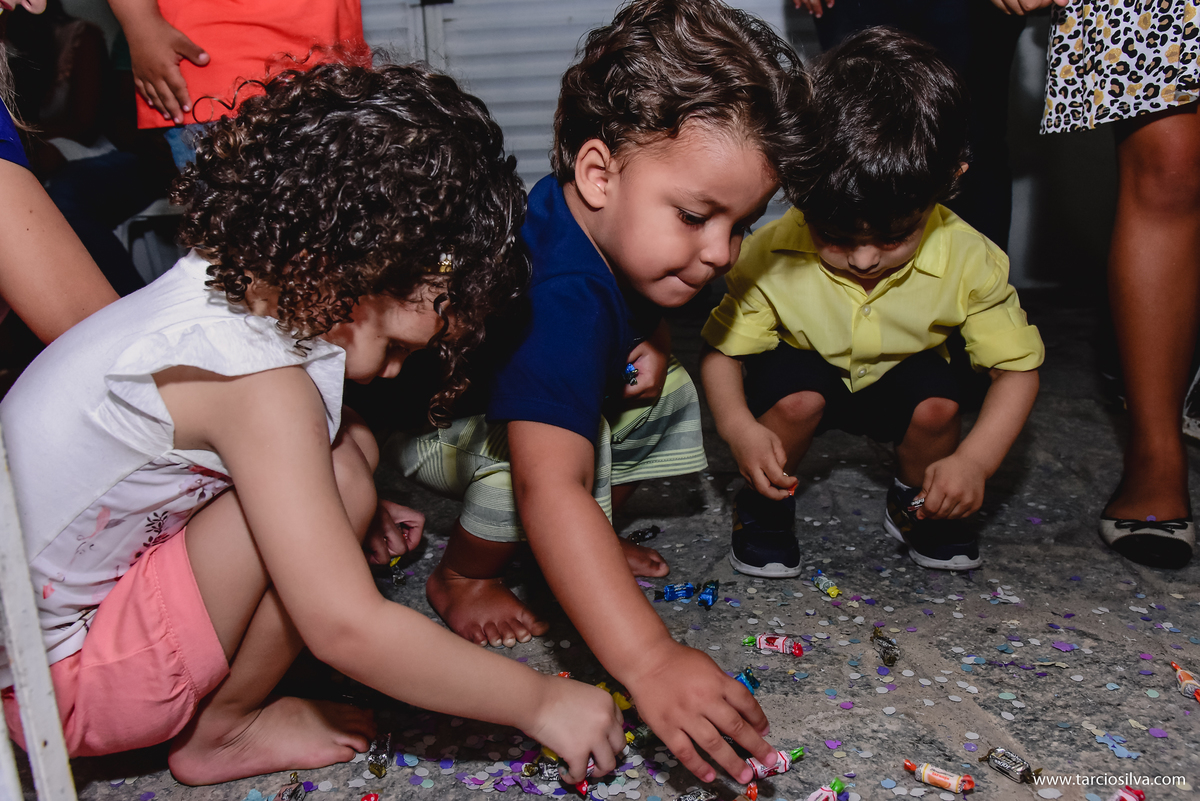 Aniversário infantil em casa, avós , tios, mamae e papai fotografia infantil em casa, festa em casa. fotografo Tárcio silva , festa em casa
