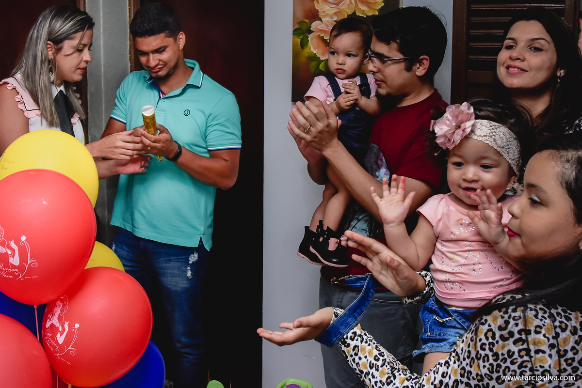 Aniversário infantil em casa, avós , tios, mamae e papai fotografia infantil em casa, festa em casa. fotografo Tárcio silva , festa em casa