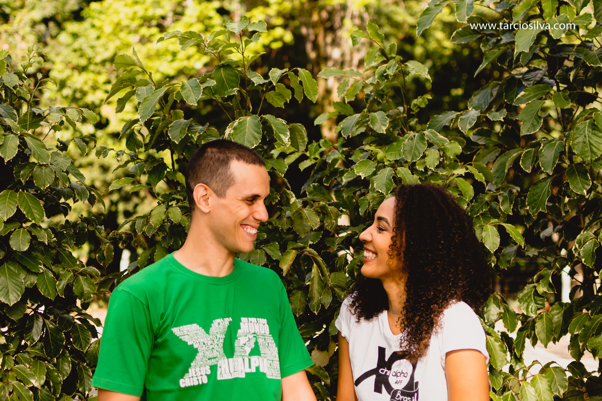 Fotografia de casal - grupo evangelistico - evangeliso - UFPB FOTOGRAFO DE CASAMENTO - FOTOGRAFO DE ENSAIO - FOTOGRAFIA - MELHOR FOTOGRAFO DE SANTA RITA - FOTOGRAFO TARCIO SILVA - FOTOGRAFO PARAIBA - FOTOGRAFO DO BRASIL
