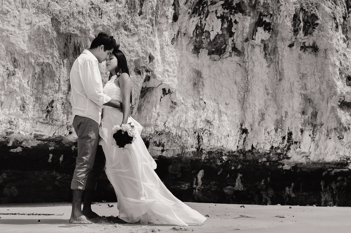 barreira do cabo branco casal beijando