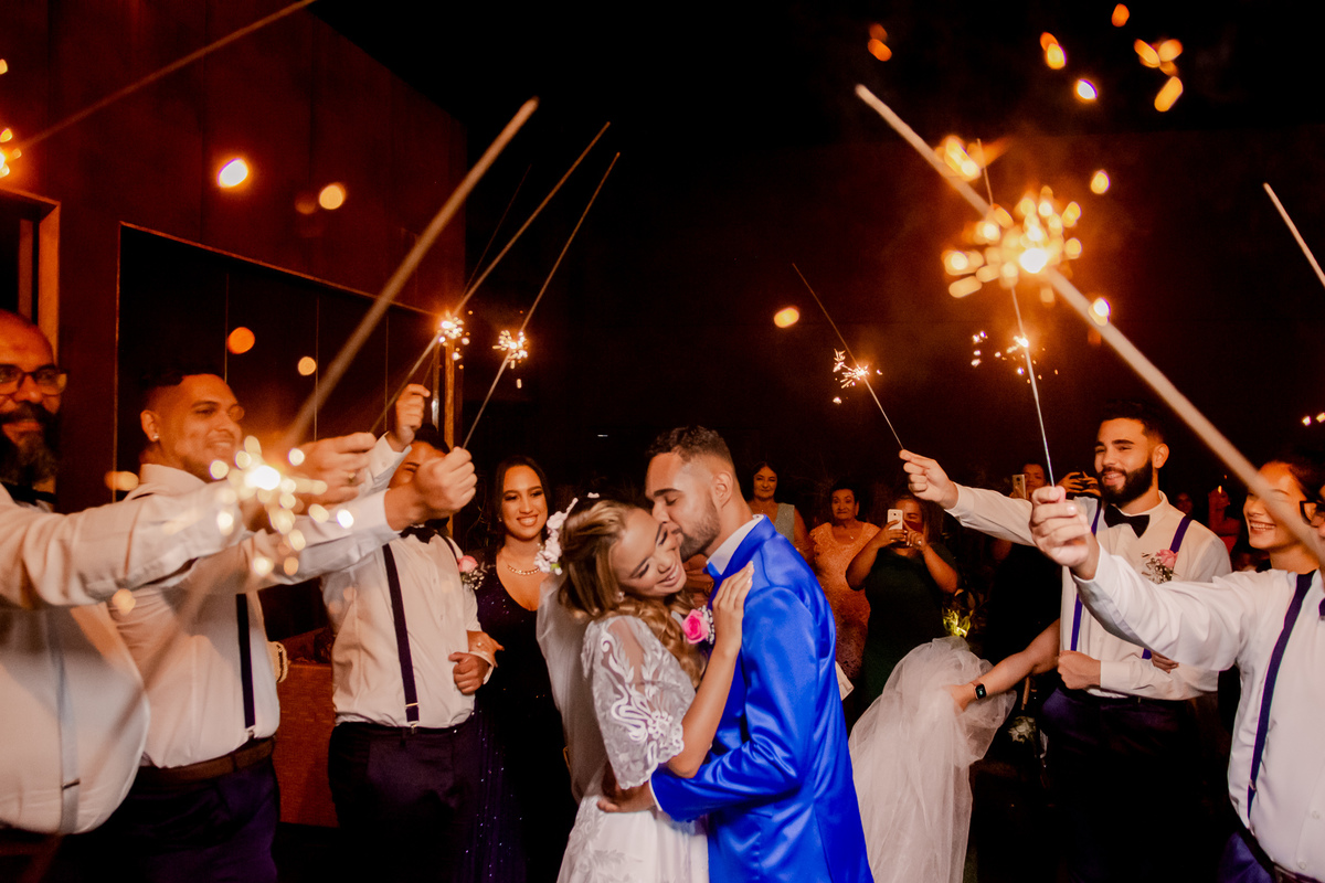 FOTOGRAFO DE CASAMENTO EM JOÃO PESSOA - SANTA RITA - PARAIBA - CABELO DA NOIVA, VESTIDO DE NOIVA , FOTOGRAFIA , VOU CASAR E AGORA , CASAMENTO , ELAS VÃO CASAR