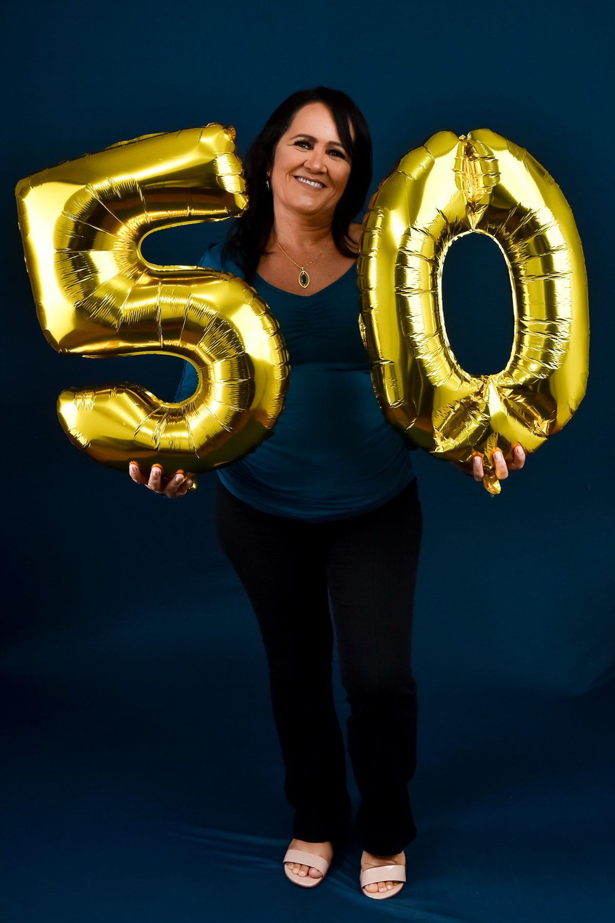 BOOK ESTUDIO FOTOGRAFICO EM SANTA RITA - TARCIO VIANA FOTOGRAFO - INSPIRAÇÃO FOTOS ESTUDIO - FOTOGRAFIA NO ESTUDIO  - STUDIO - FOTOGRAFO - CASA COVID - ANIVERSÁRIO EM CASA - ANIVERSARIO FOTOGRAFIA