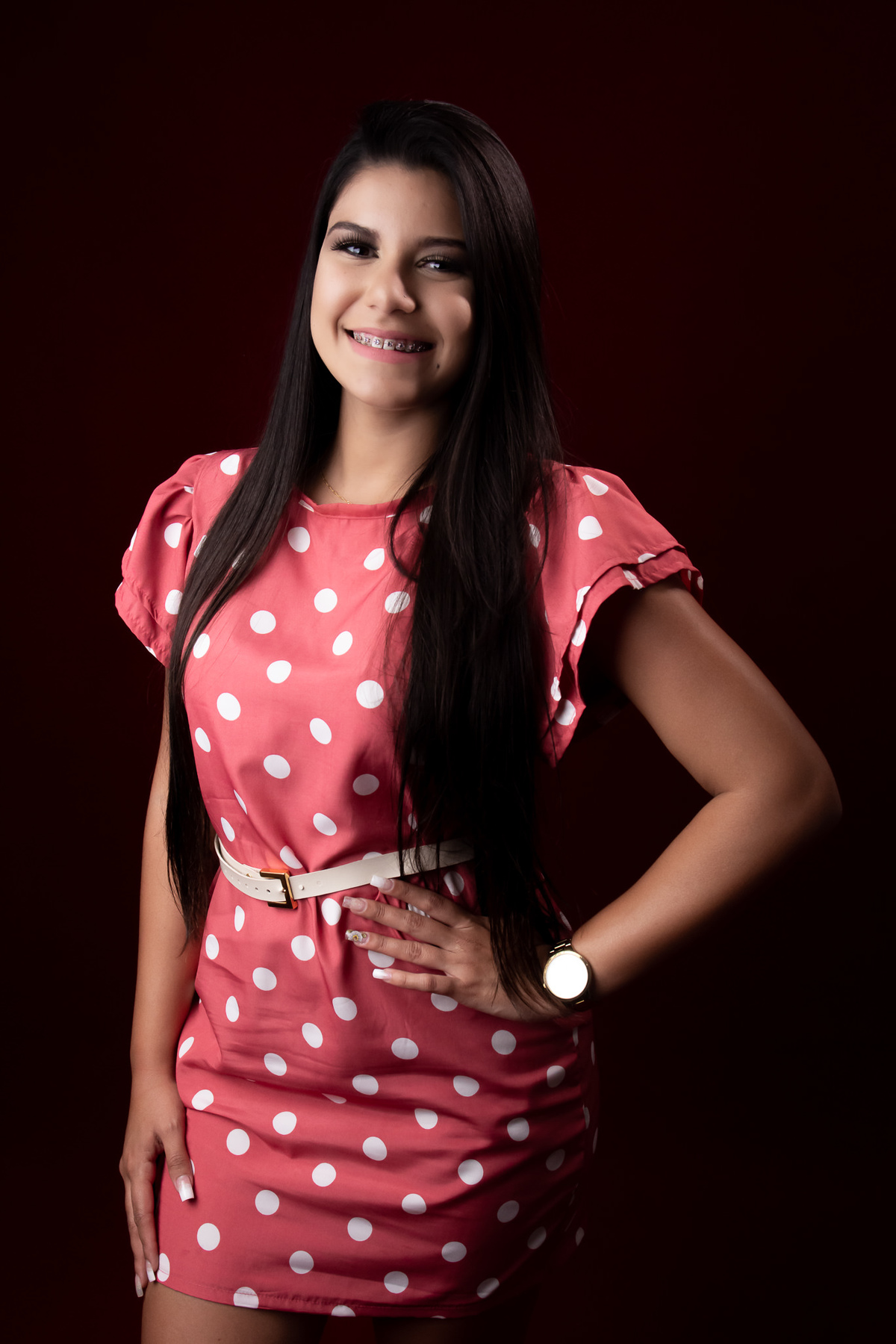 Fotografia com cadeira, fotografia no estudio - fotografia de mulher - fotos incriveis no estudio
fotográfica casual - fotos espontânea no estúdio - fotografo em santa rita - fotos de studio

