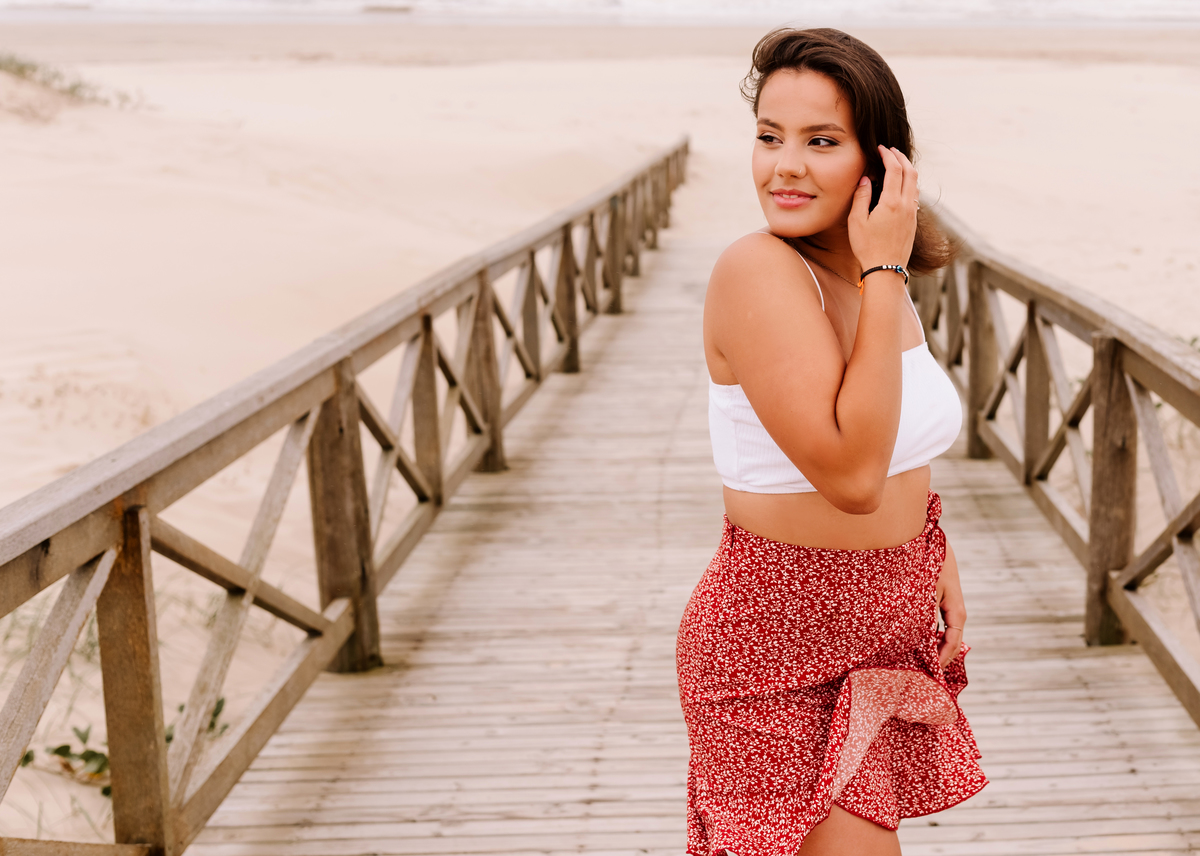 ensaio na praia de Torres por Tati Maldaner Fotografia  - Book de 15