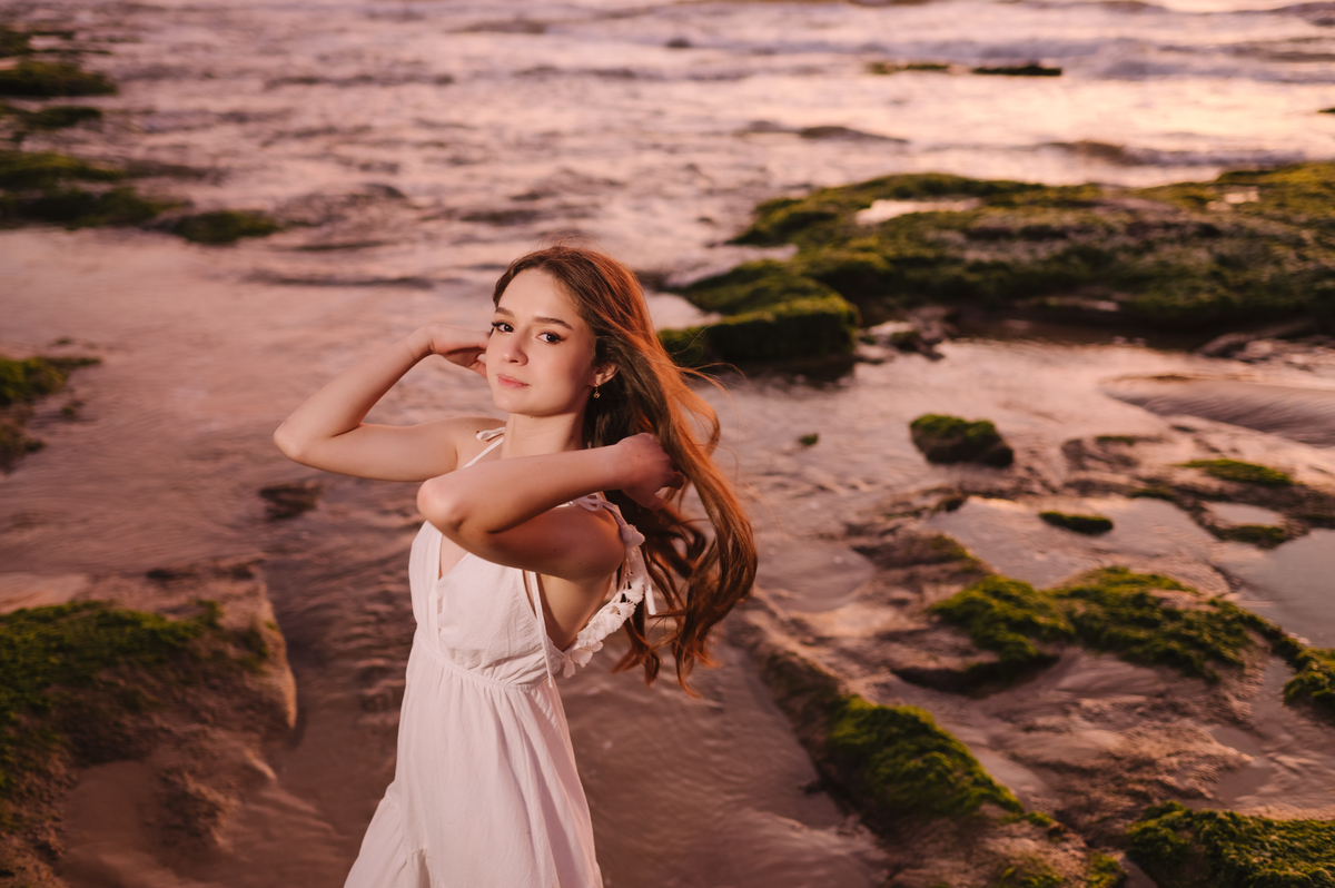 Ensaio 15 anos na praia de Torres ao amanhecer - Tati Maldaner Fotografia 