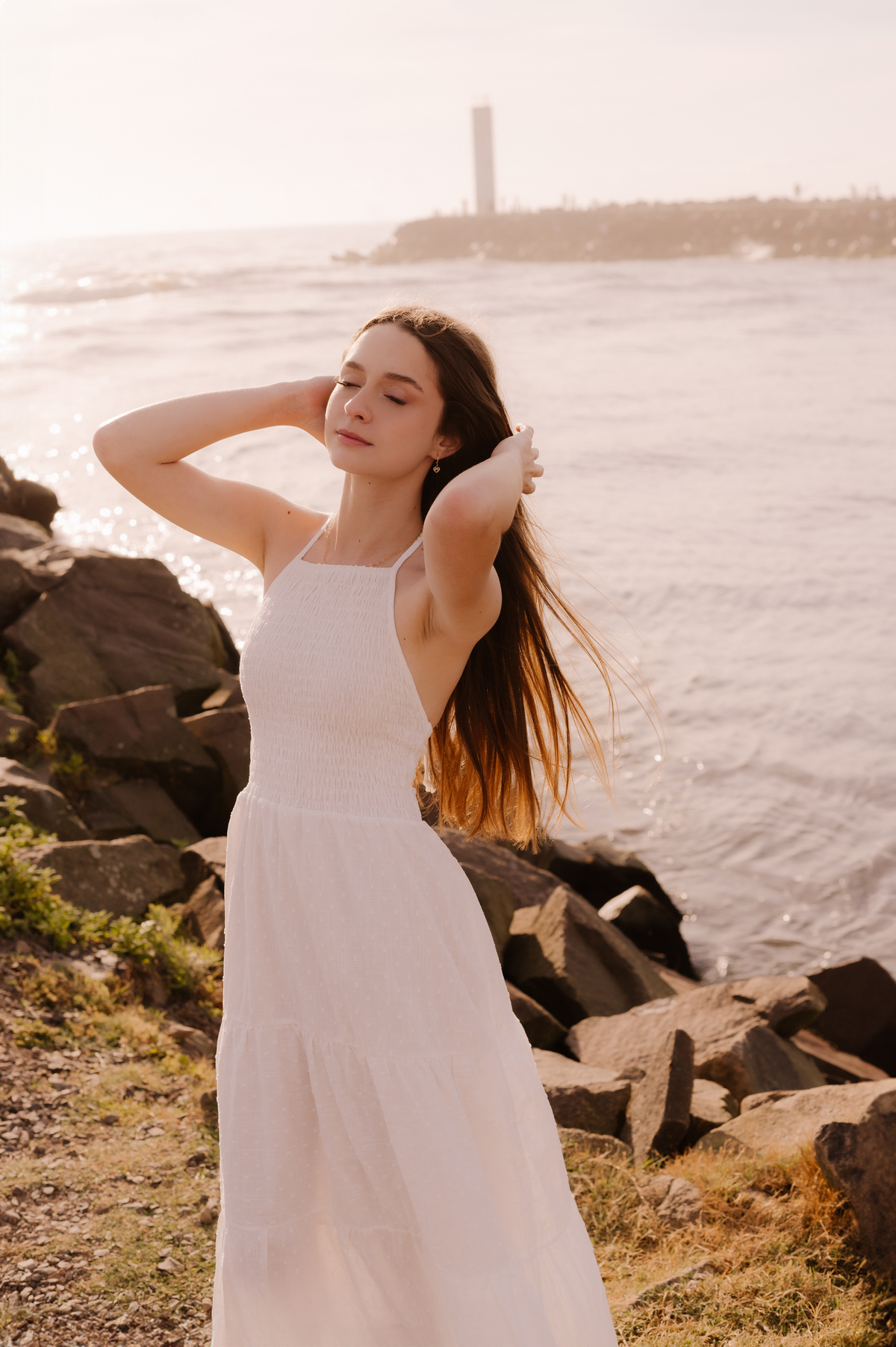 Ensaio 15 anos na praia de Torres ao amanhecer - Tati Maldaner Fotografia   - Moles de Torres 