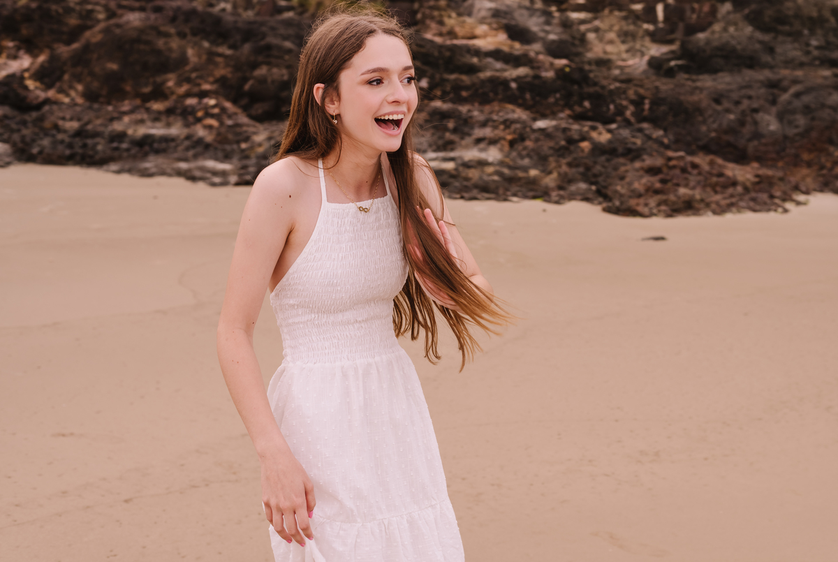 Ensaio 15 anos na praia de Torres ao amanhecer - Tati Maldaner Fotografia   praia da Guarita pedido de namoro na praia 