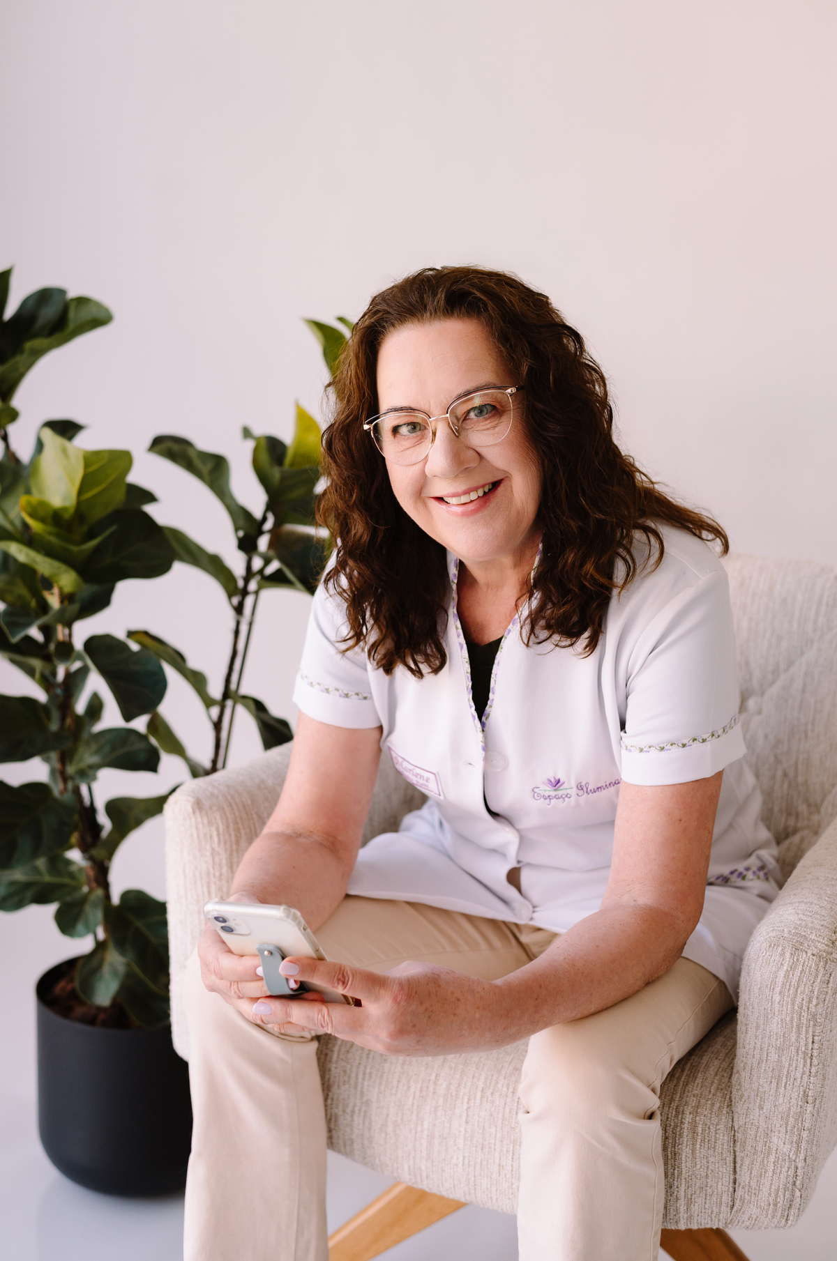 Ensaio Profissional no estúdio, Tati Maldaner fotografia.