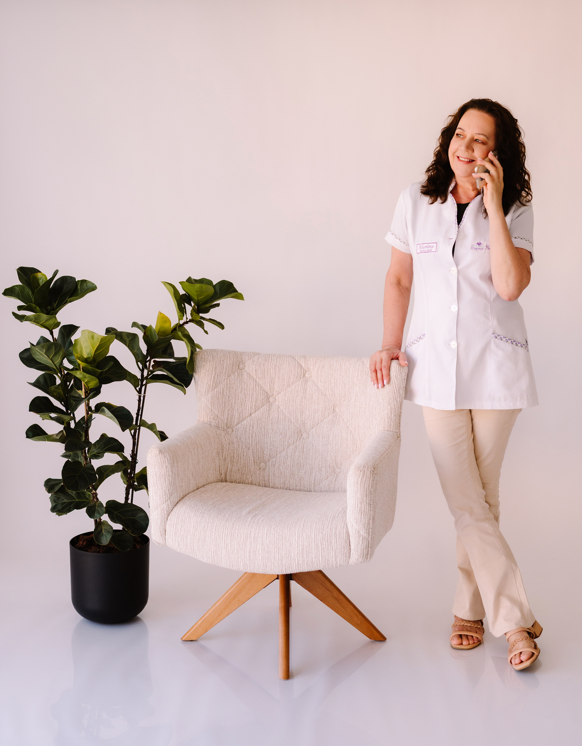Ensaio Profissional no estúdio, Tati Maldaner fotografia.