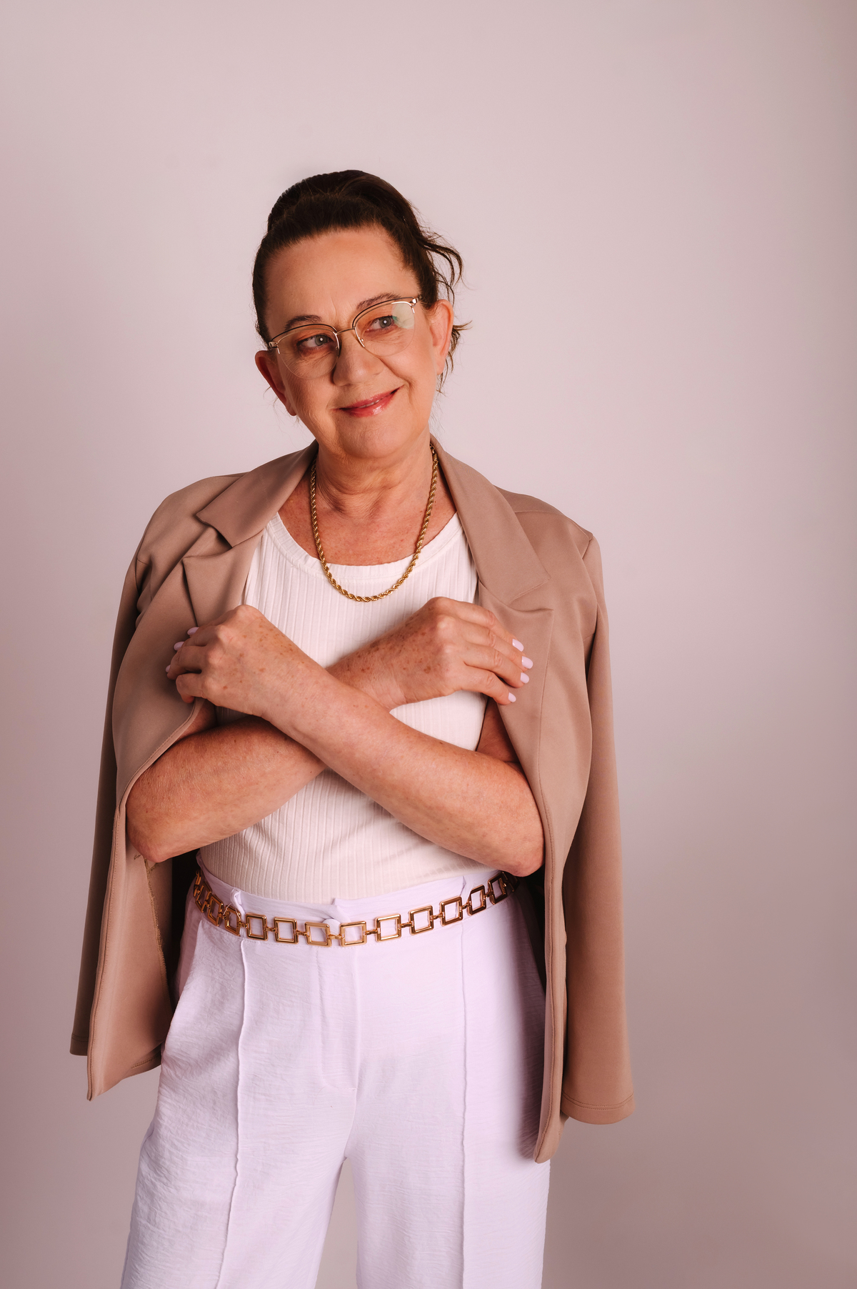 Ensaio Profissional no estúdio, Tati Maldaner fotografia.