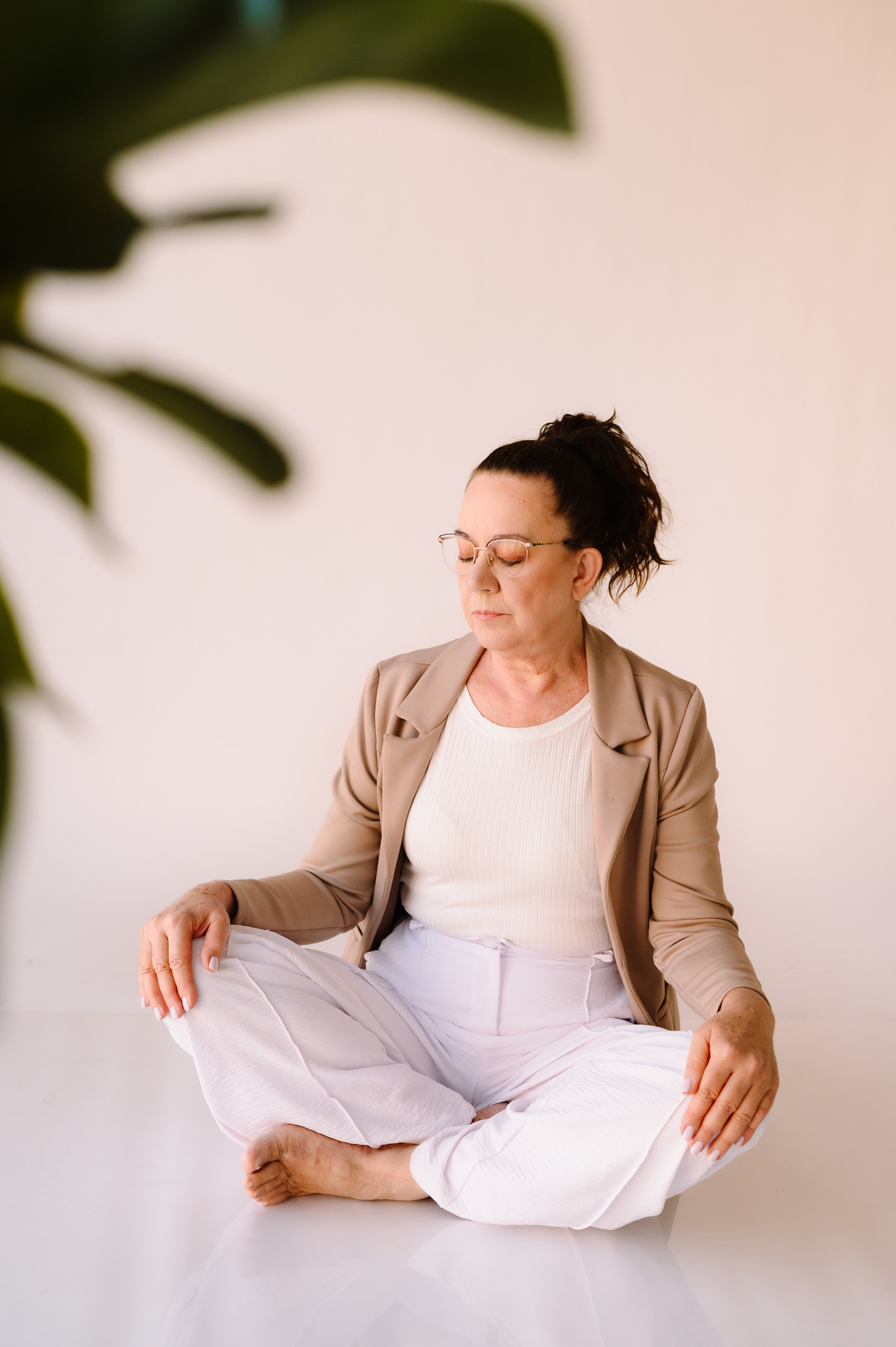 Ensaio Profissional no estúdio, Tati Maldaner fotografia.