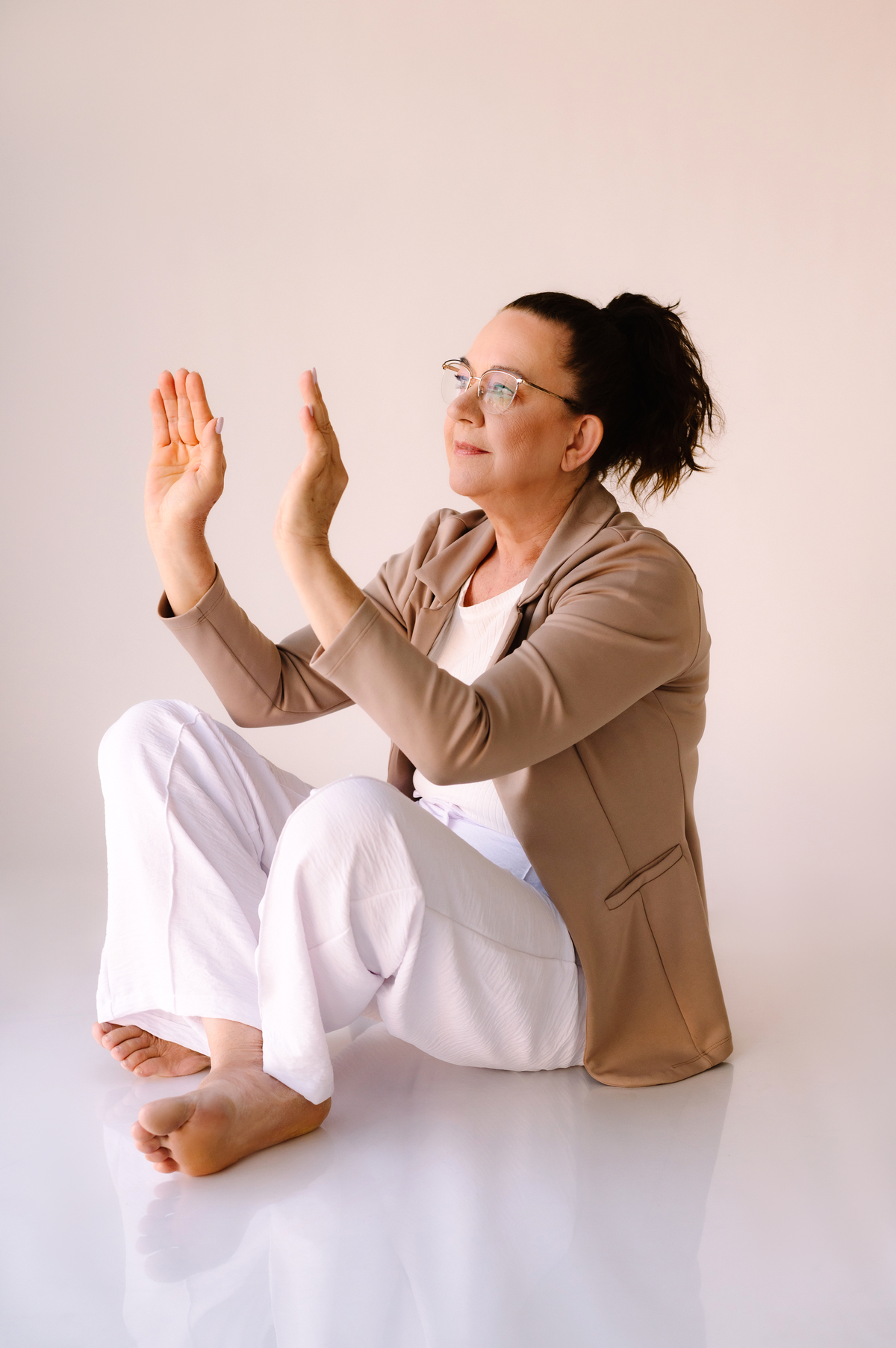 Ensaio Profissional no estúdio, Tati Maldaner fotografia.
