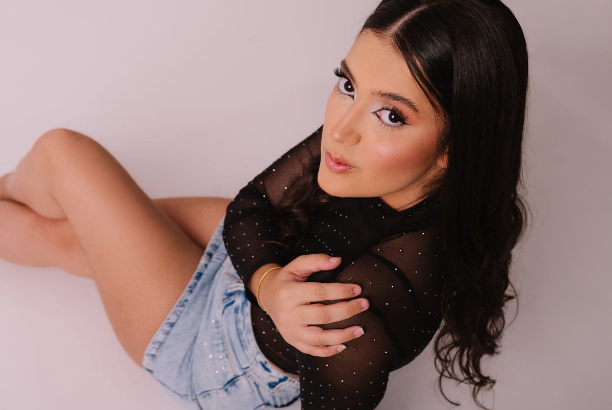 Ensaio de 16 anos no estúdio, Tati Maldaner fotografia.