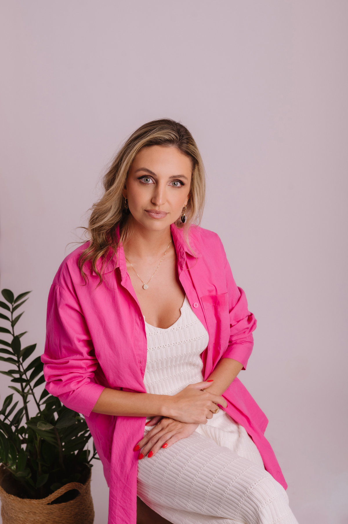 Ensaio corporativo profissional ,  estúdio Tati Maldaner fotografia .