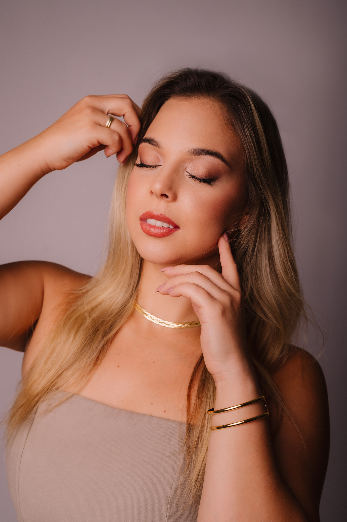 Ensaio profissional, estúdio Tati Maldaner fotografia.