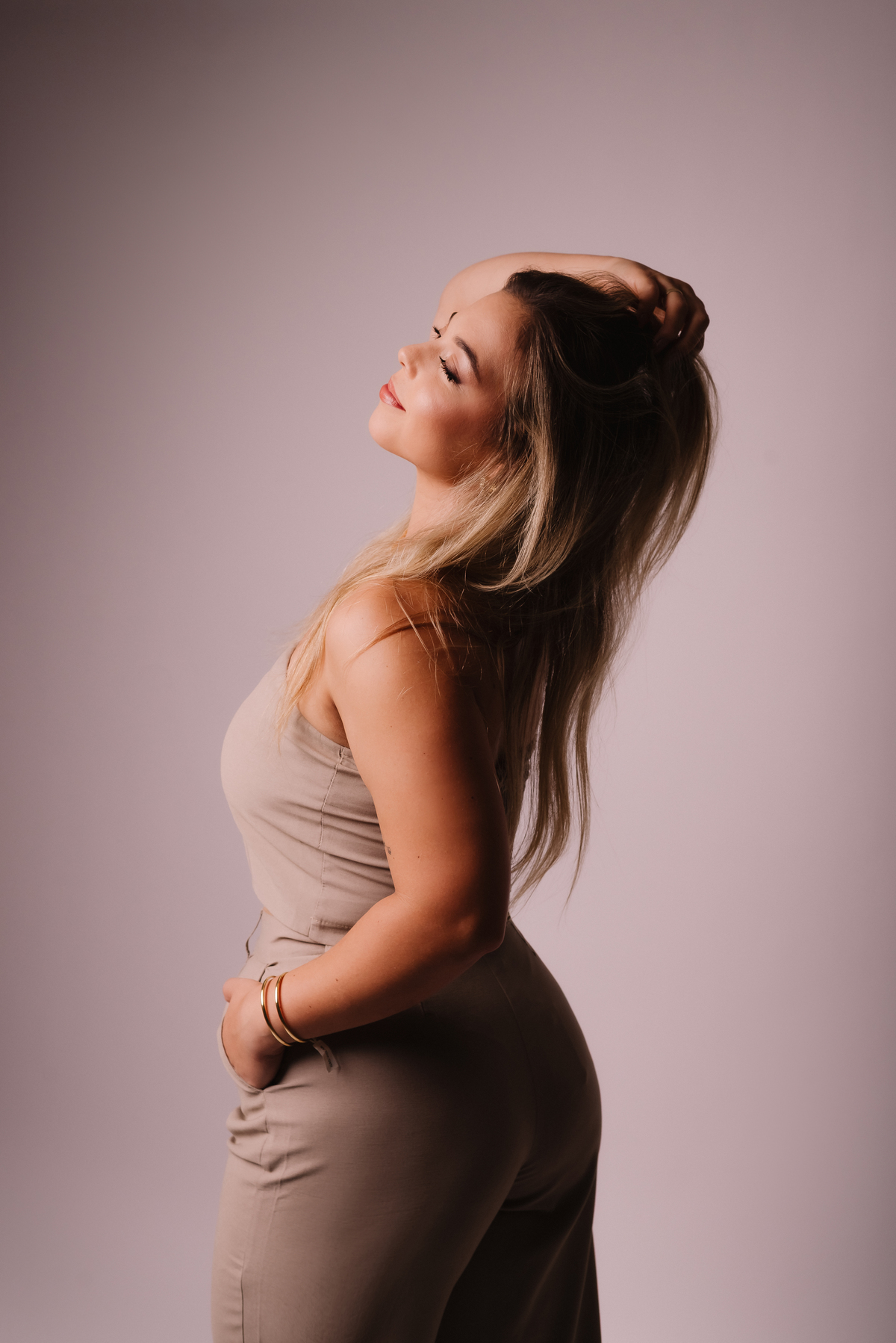 Ensaio profissional, estúdio Tati Maldaner fotografia.