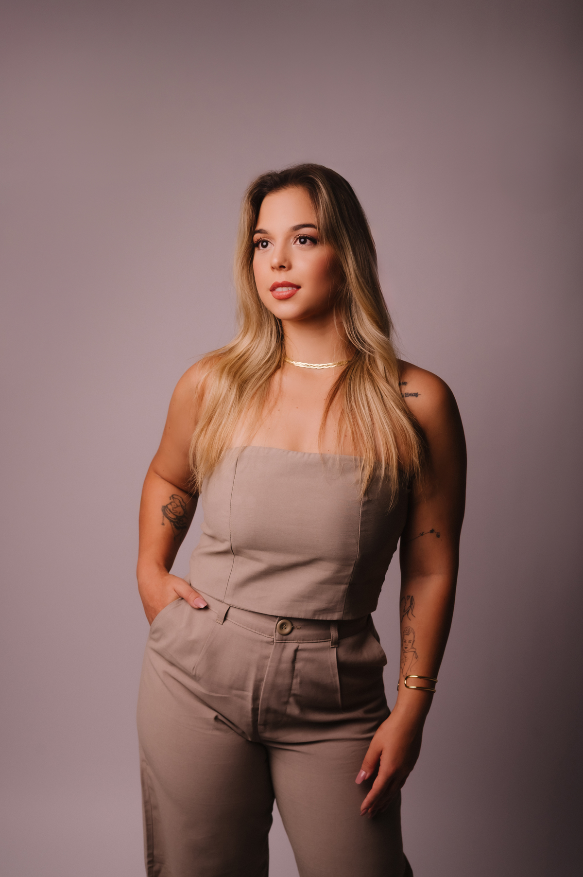 Ensaio profissional, estúdio Tati Maldaner fotografia.