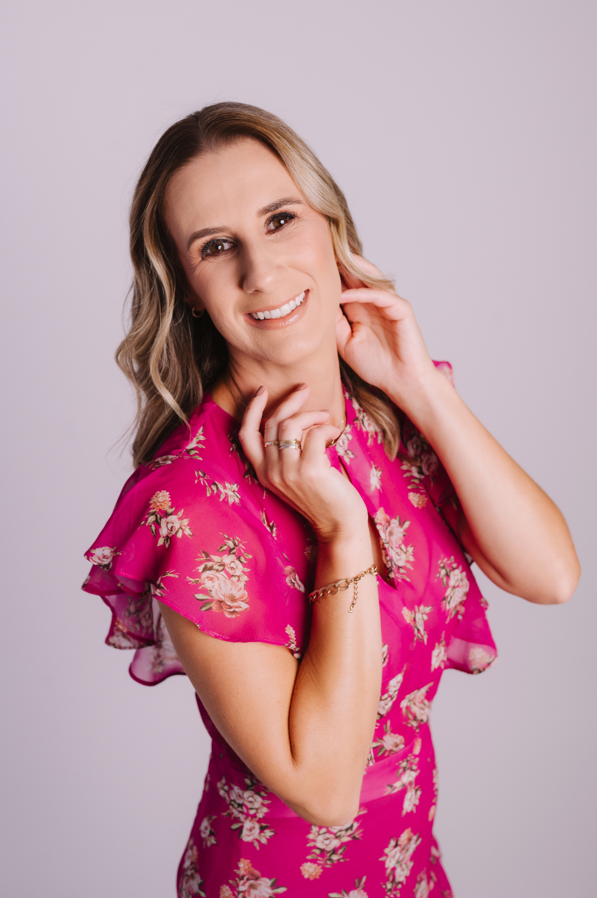 Ensaio profissional no estúdio, Tati Maldaner fotografia.