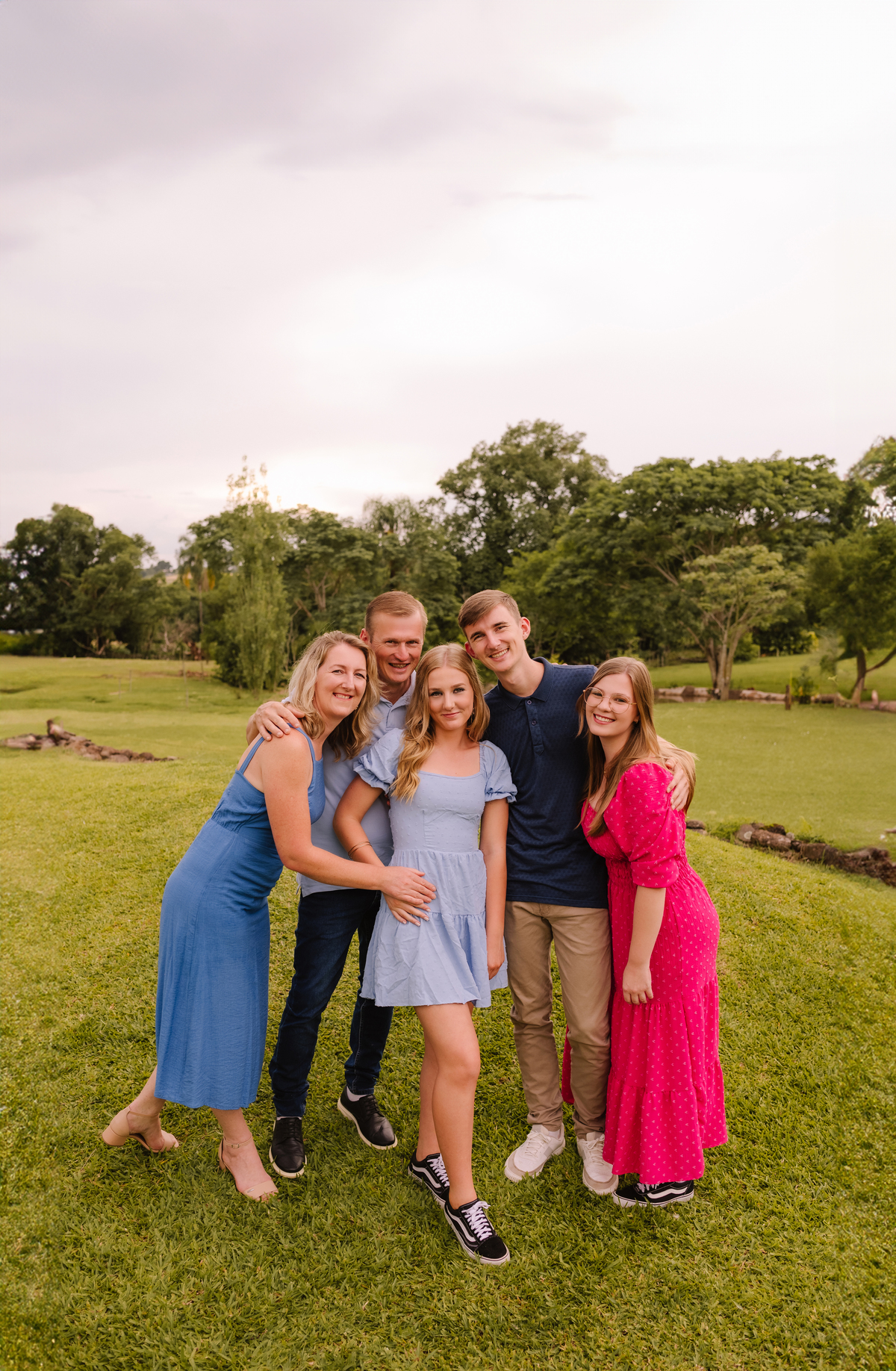 Ensaio externo de 15 anos com natureza, Tati Maldaner fotografia.