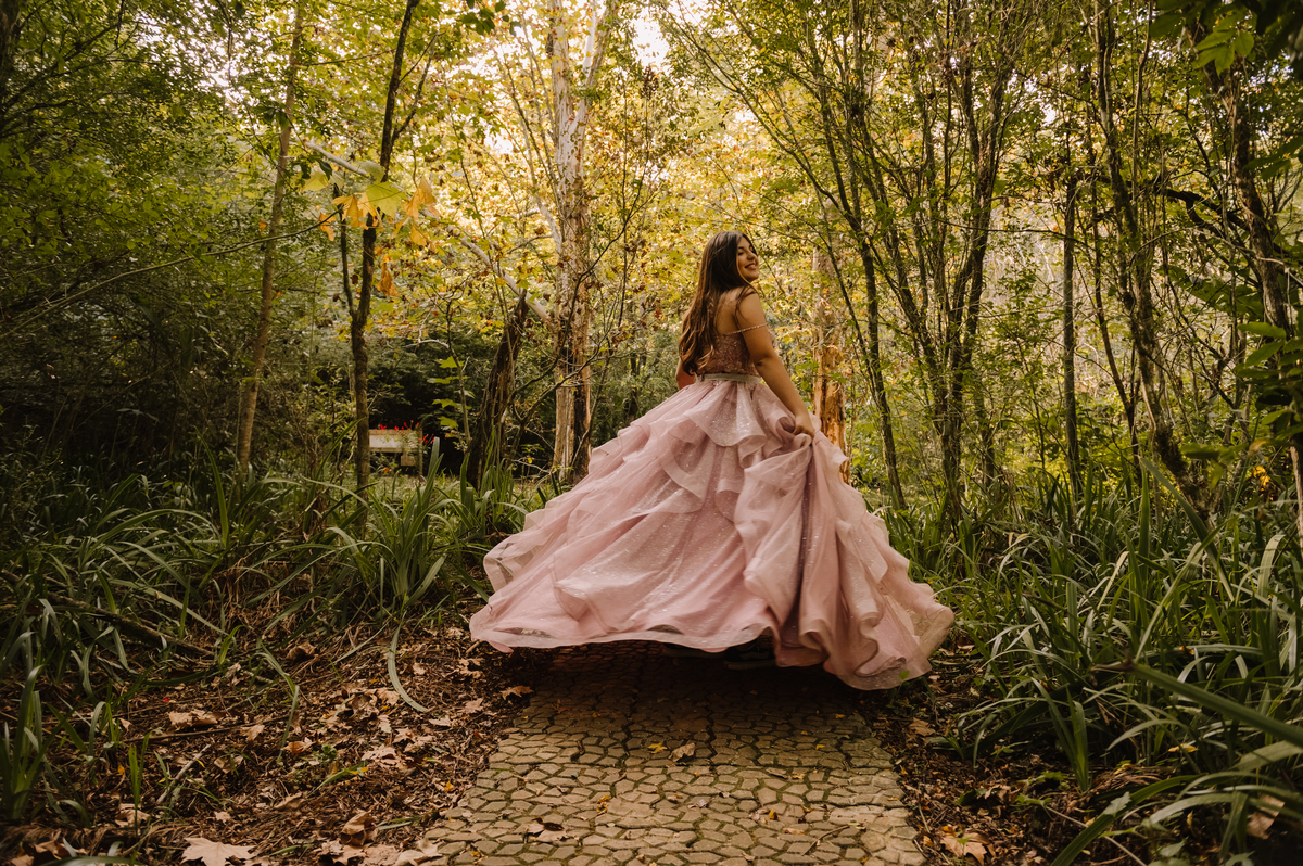 Parque Witeck um lugar perfeito para suas fotos de 15 anos, Tati Maldaner fotografia.