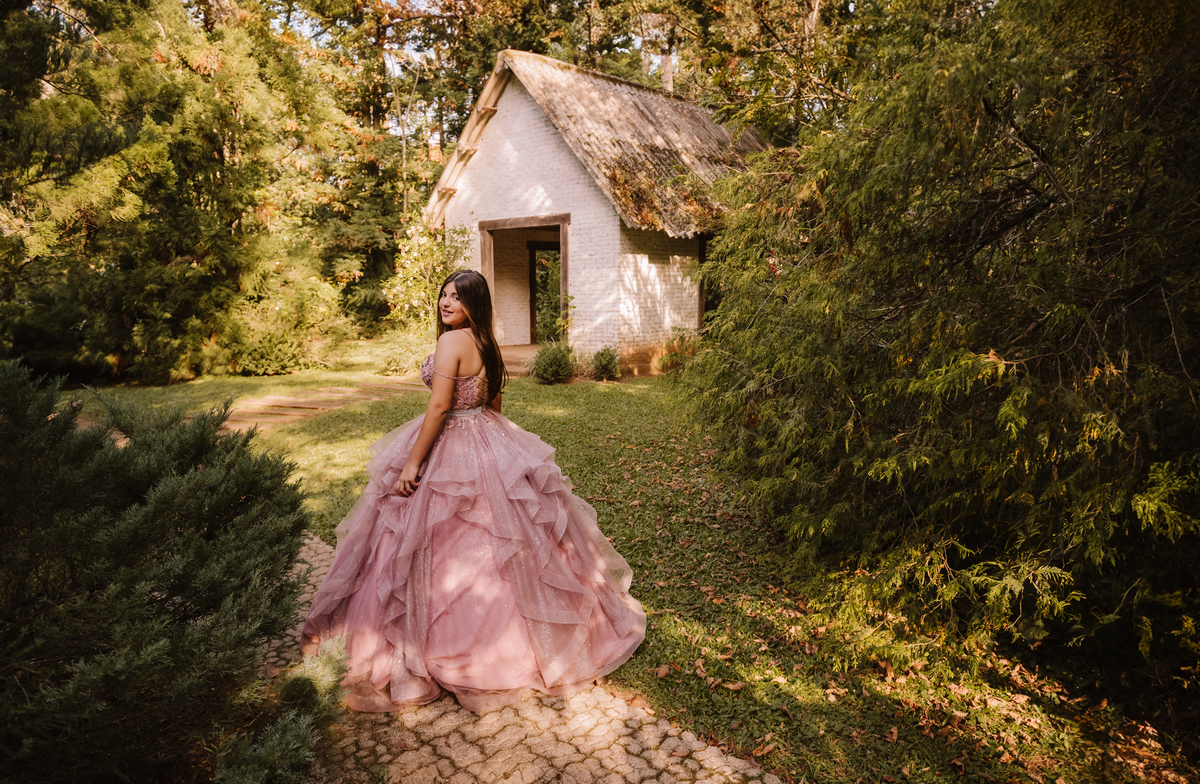 Parque Witeck um lugar perfeito para suas fotos de 15 anos, Tati Maldaner fotografia.