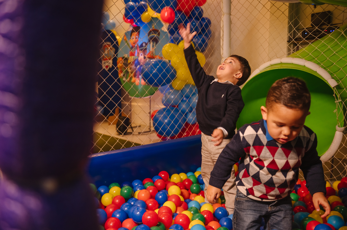 Festa temática da patrulha canina, Tati Maldaner fotografia.