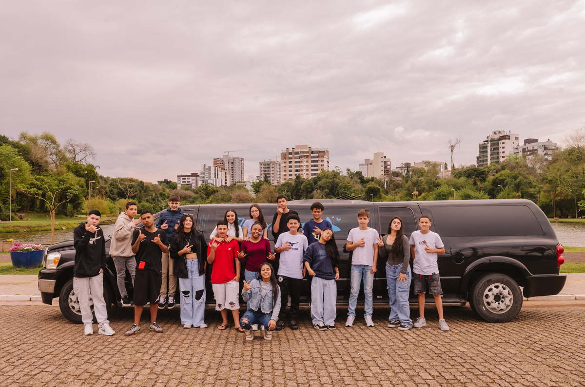 Surpresa de 15 anos, Tati Maldaner fotografia.