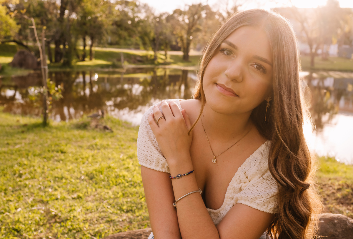 Seu ensaio de quinze em estúdio e externo, Tati Maldaner fotografia.