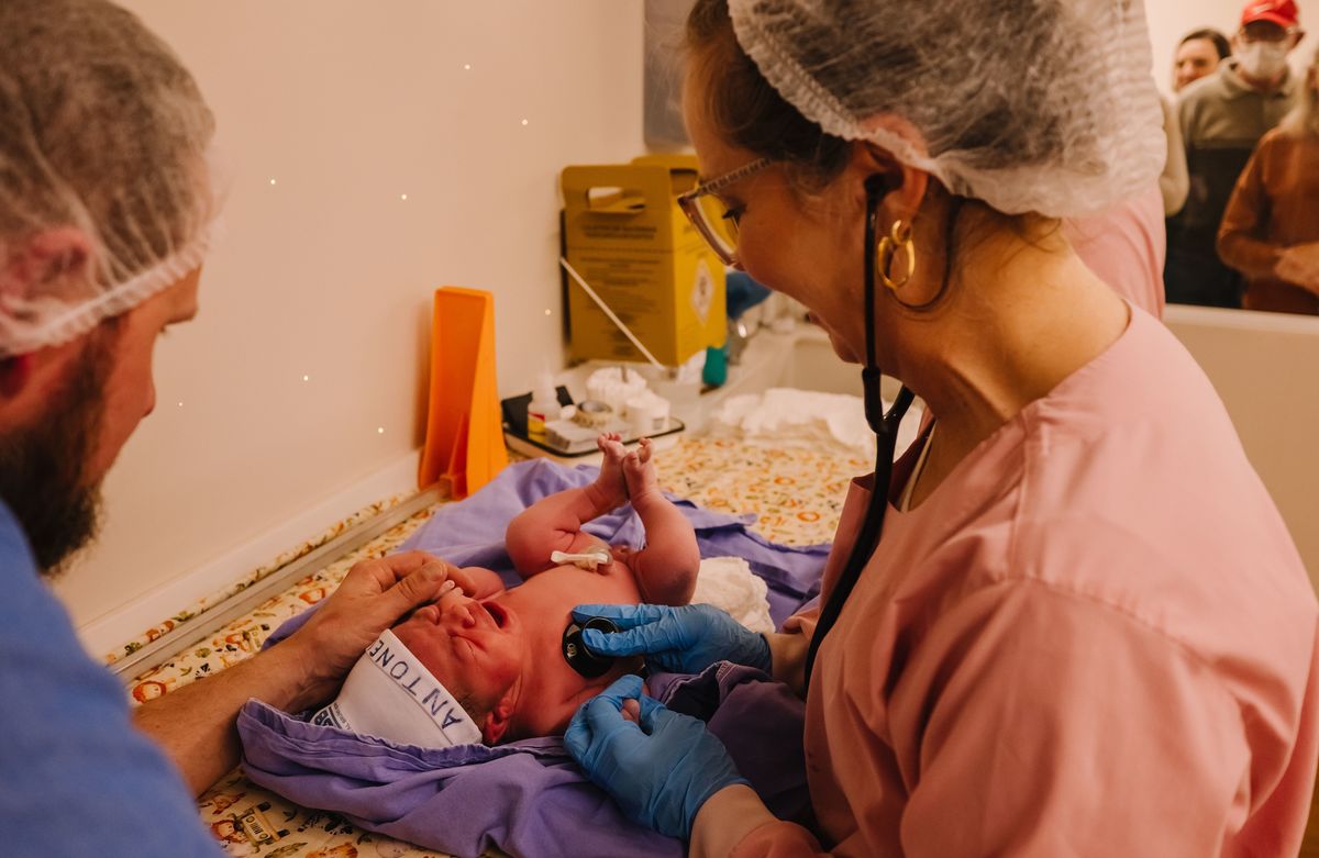 A chegada da Antonella, Estúdio Tati Maldaner Fotografia.