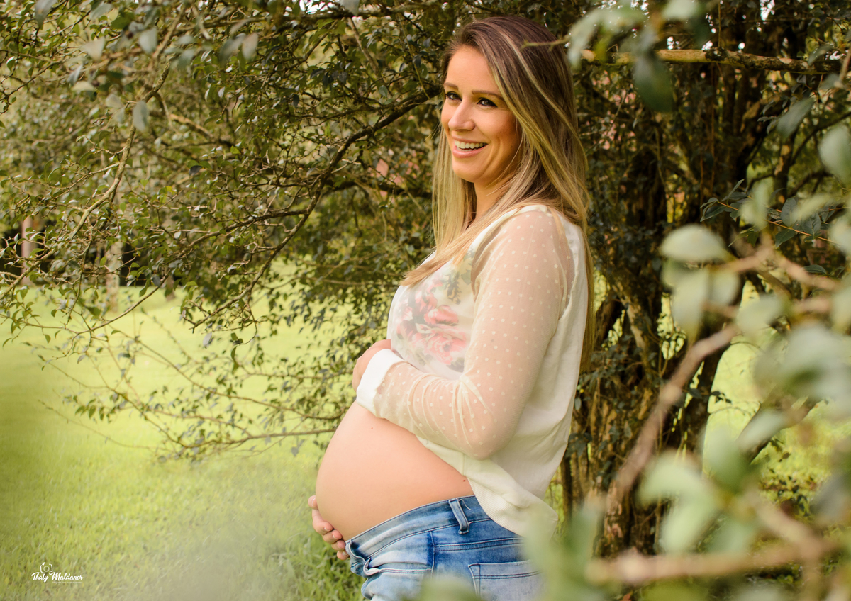 Ensaio de Casal Gestante Realizado Jardim Botânico por Thaty Maldaner